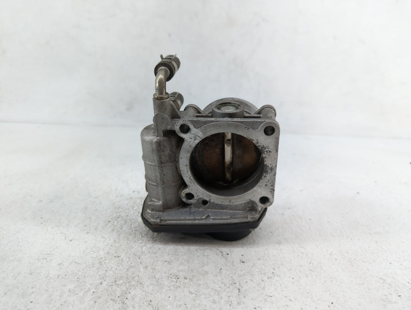2014-2018 Infiniti Q50 Throttle Body P/N:526-02 RME60-16 Fits OEM Used Auto Parts - Oemusedautoparts1.com