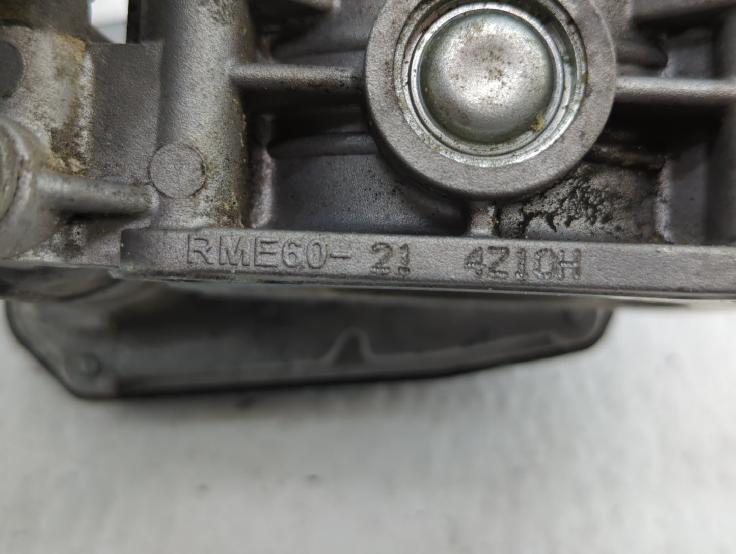 2014-2018 Infiniti Q50 Throttle Body P/N:526-02 RME60-16 Fits OEM Used Auto Parts - Oemusedautoparts1.com