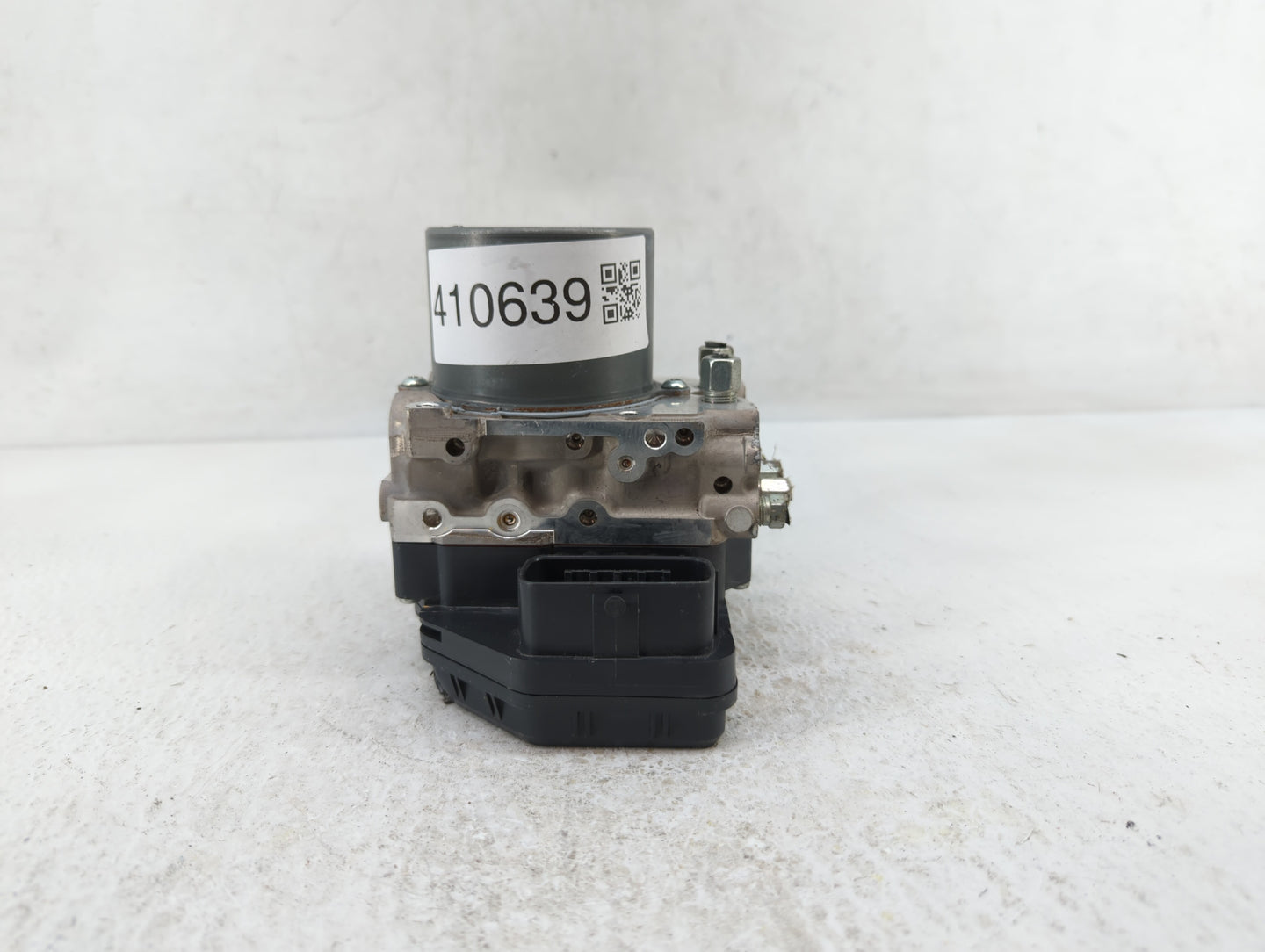 2014-2015 Infiniti Q50 ABS Pump Control Module Replacement P/N:47660 4GB1A Fits Fits 2014 2015 OEM Used Auto Parts - Oemused