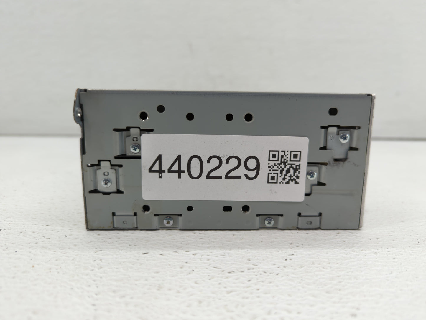2014-2018 Infiniti Q50 Am Fm Cd Player Radio Receiver - Oemusedautoparts1.com