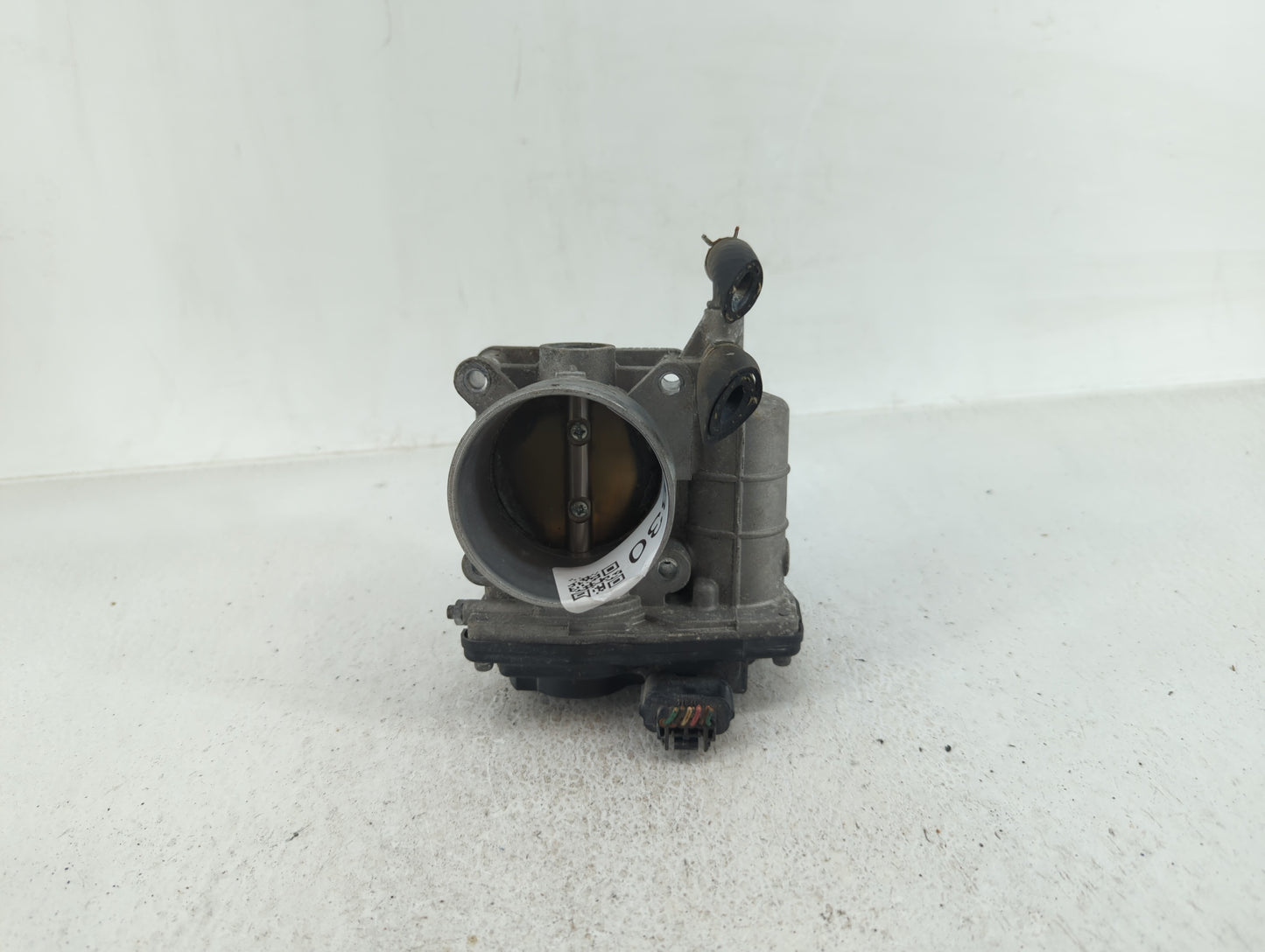 2014-2018 Infiniti Q50 Throttle Body P/N:526-02 RME60-16 Fits OEM Used Auto Parts - Oemusedautoparts1.com