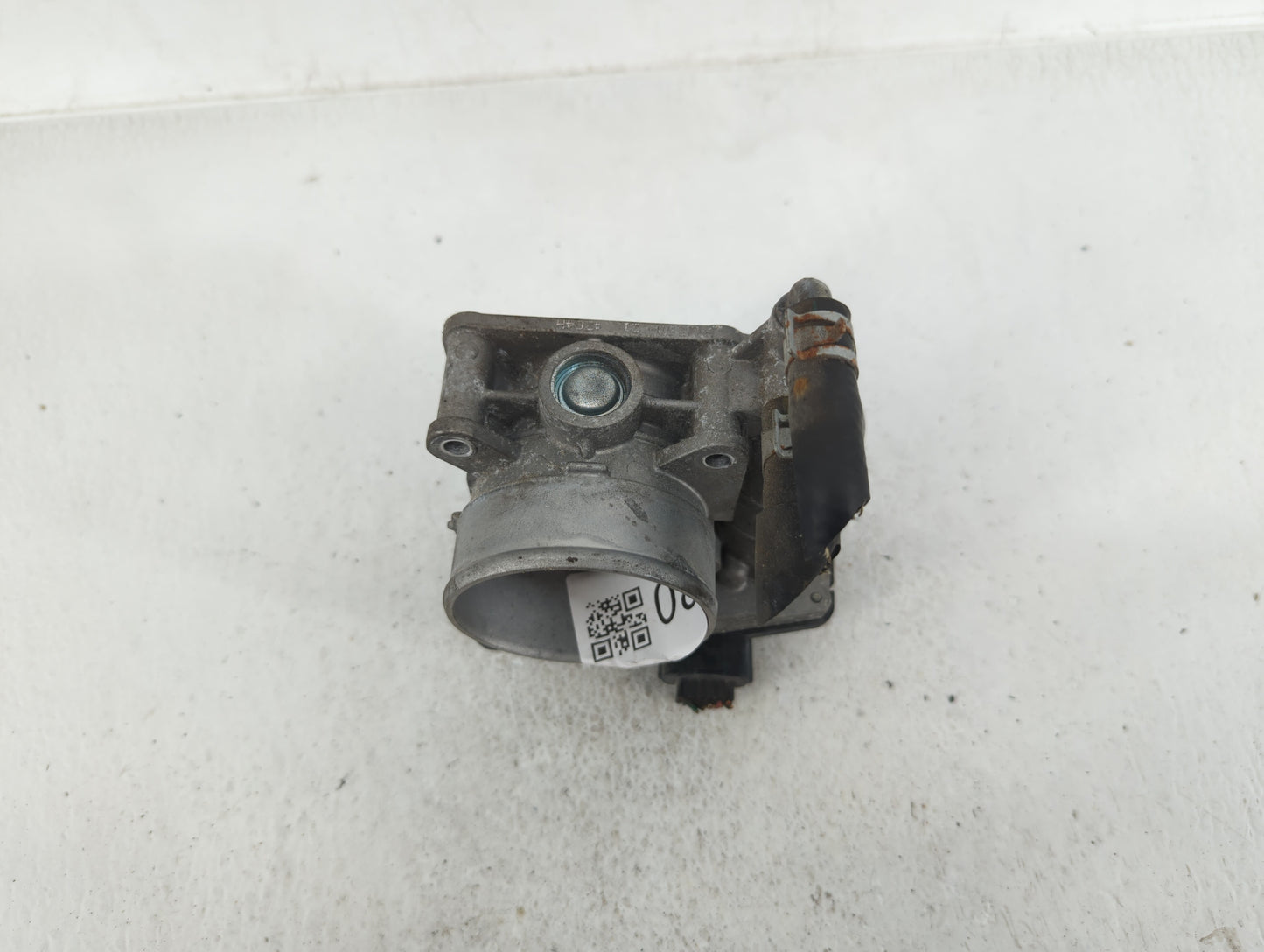 2014-2018 Infiniti Q50 Throttle Body P/N:526-02 RME60-16 Fits OEM Used Auto Parts - Oemusedautoparts1.com