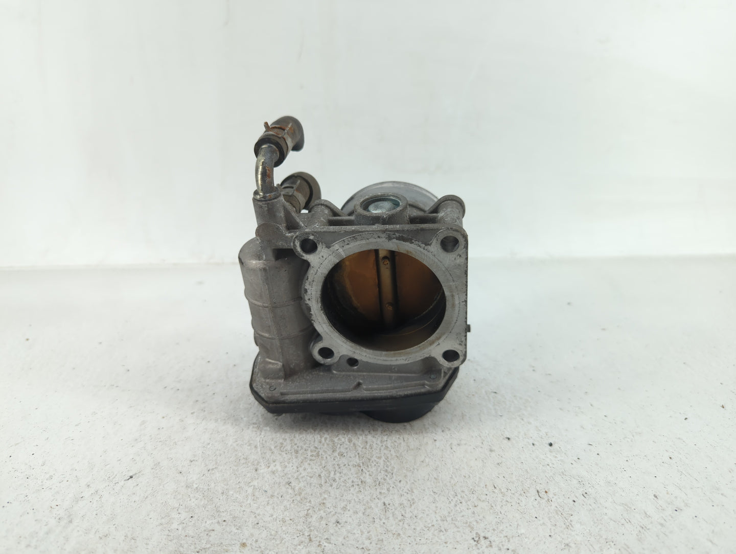2014-2018 Infiniti Q50 Throttle Body P/N:526-02 RME60-16 Fits OEM Used Auto Parts - Oemusedautoparts1.com