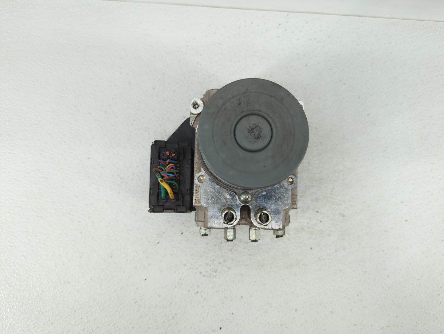 2014-2015 Infiniti Q50 ABS Pump Control Module Replacement P/N:47660 4GB1A Fits Fits 2014 2015 OEM Used Auto Parts - Oemused