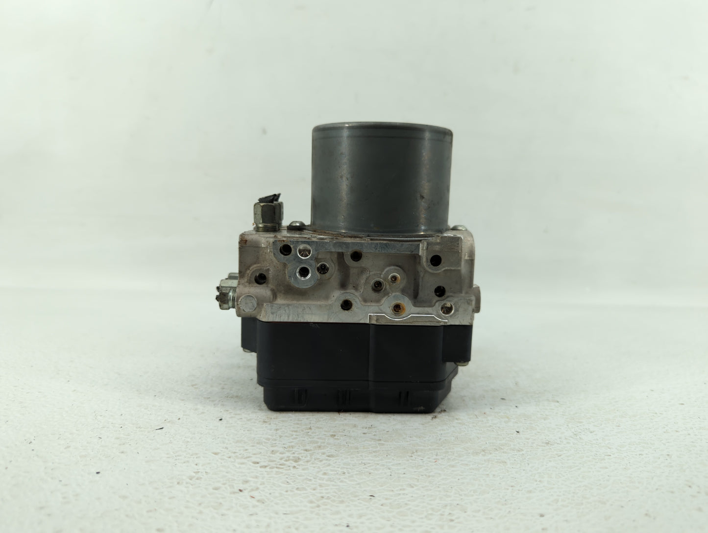 2014-2015 Infiniti Q50 ABS Pump Control Module Replacement P/N:47660 4GB1A Fits Fits 2014 2015 OEM Used Auto Parts - Oemused