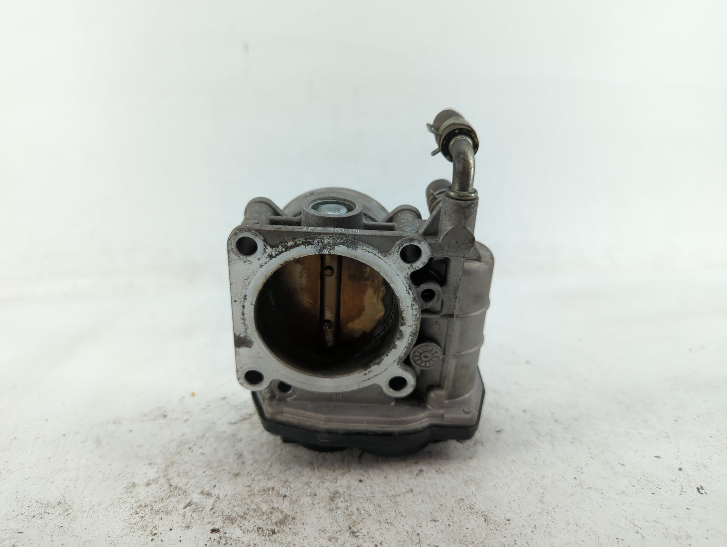 2014-2018 Infiniti Q50 Throttle Body P/N:526-02 RME60-16 Fits OEM Used Auto Parts - Oemusedautoparts1.com