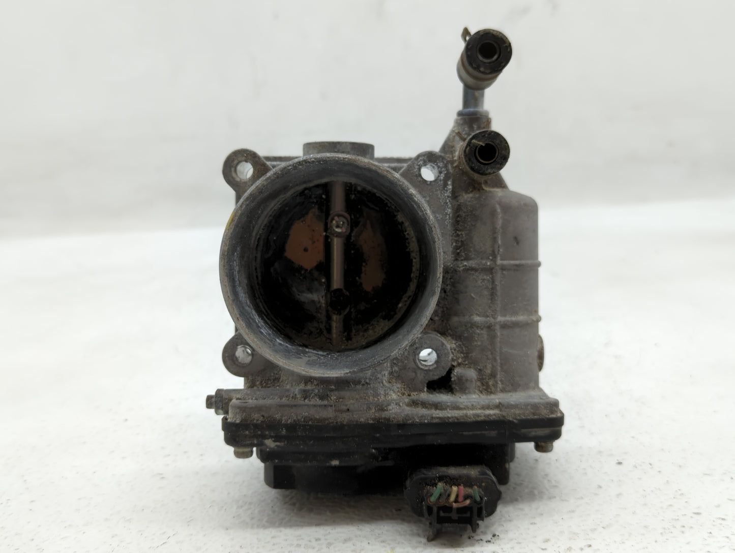 2014-2018 Infiniti Q50 Throttle Body P/N:526-02 RME60-21 Fits OEM Used Auto Parts - Oemusedautoparts1.com