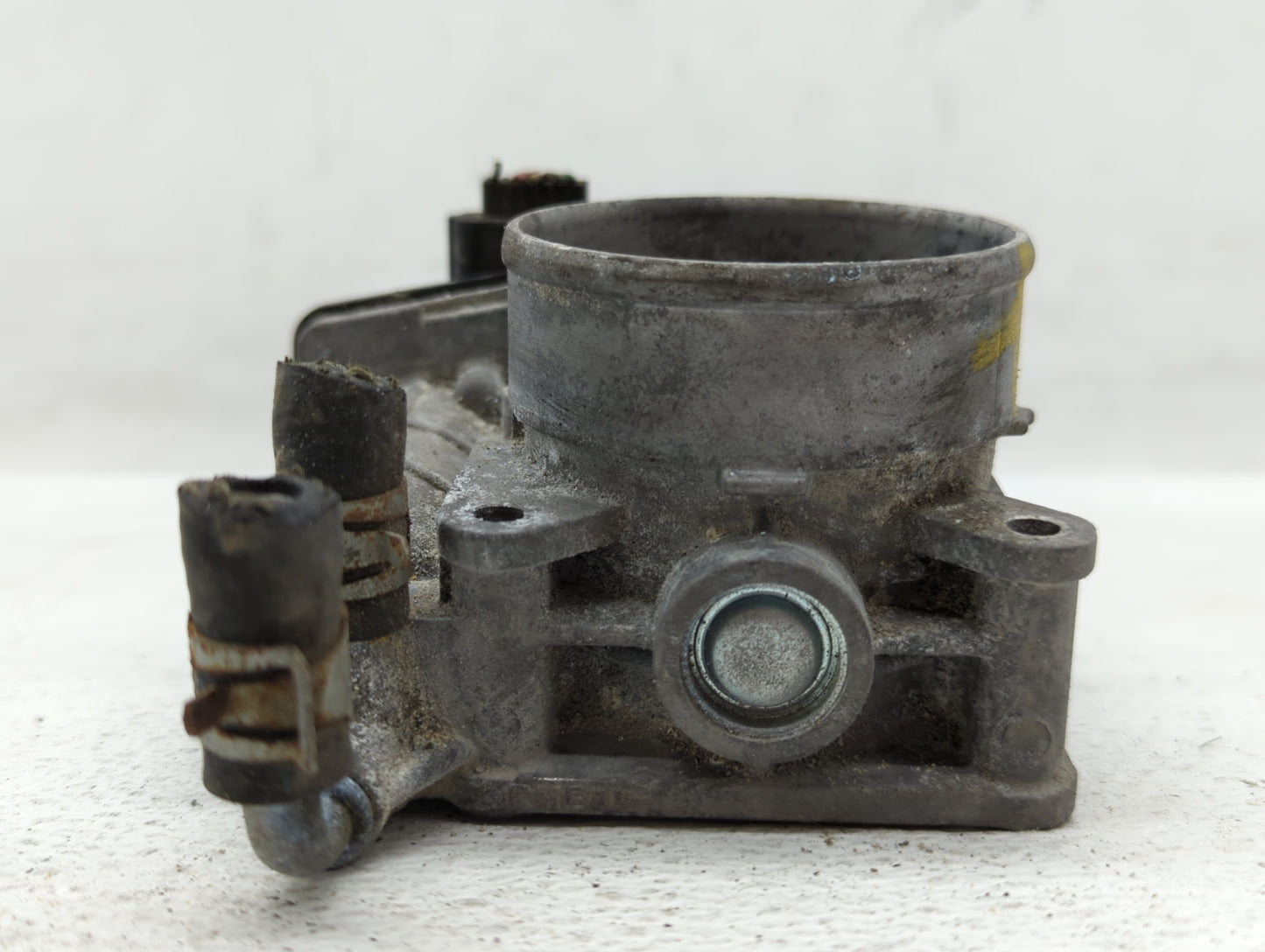 2014-2018 Infiniti Q50 Throttle Body P/N:526-02 RME60-21 Fits OEM Used Auto Parts - Oemusedautoparts1.com