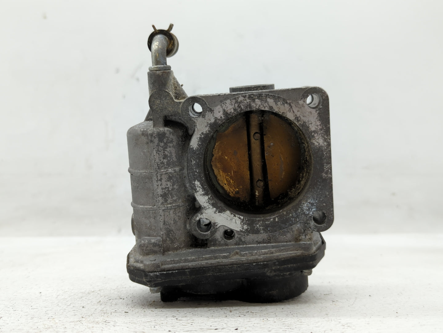 2014-2018 Infiniti Q50 Throttle Body P/N:526-02 RME60-21 Fits OEM Used Auto Parts - Oemusedautoparts1.com