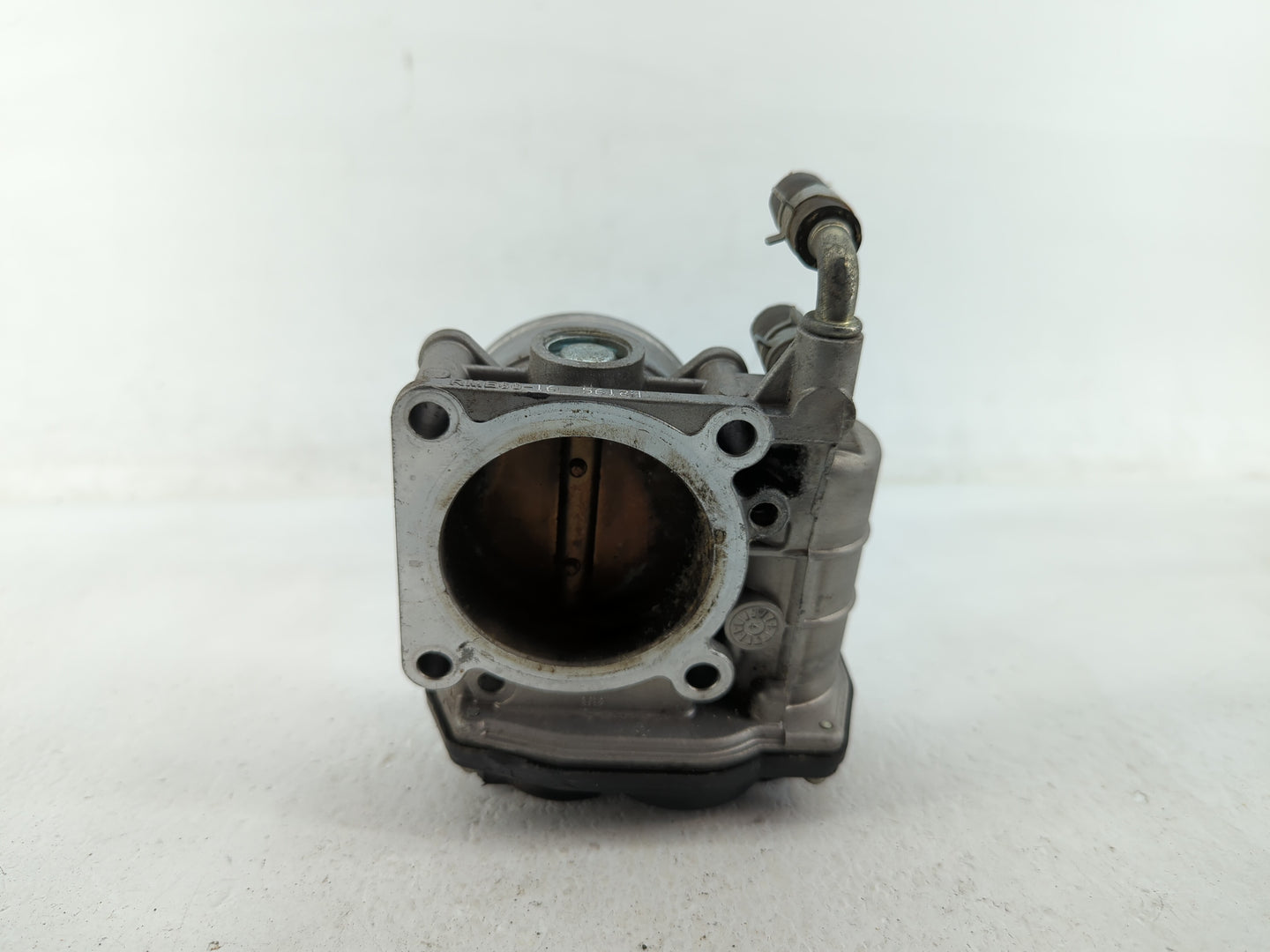 2014-2018 Infiniti Q50 Throttle Body P/N:526-02 RME60-16 Fits OEM Used Auto Parts - Oemusedautoparts1.com