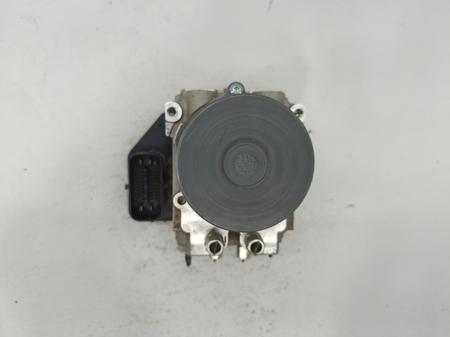 2014-2015 Infiniti Q50 ABS Pump Control Module Replacement P/N:47660 4GB1A Fits Fits 2014 2015 OEM Used Auto Parts - Oemused