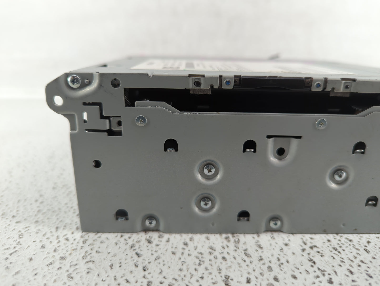 2014-2018 Infiniti Q50 Am Fm Cd Player Radio Receiver - Oemusedautoparts1.com