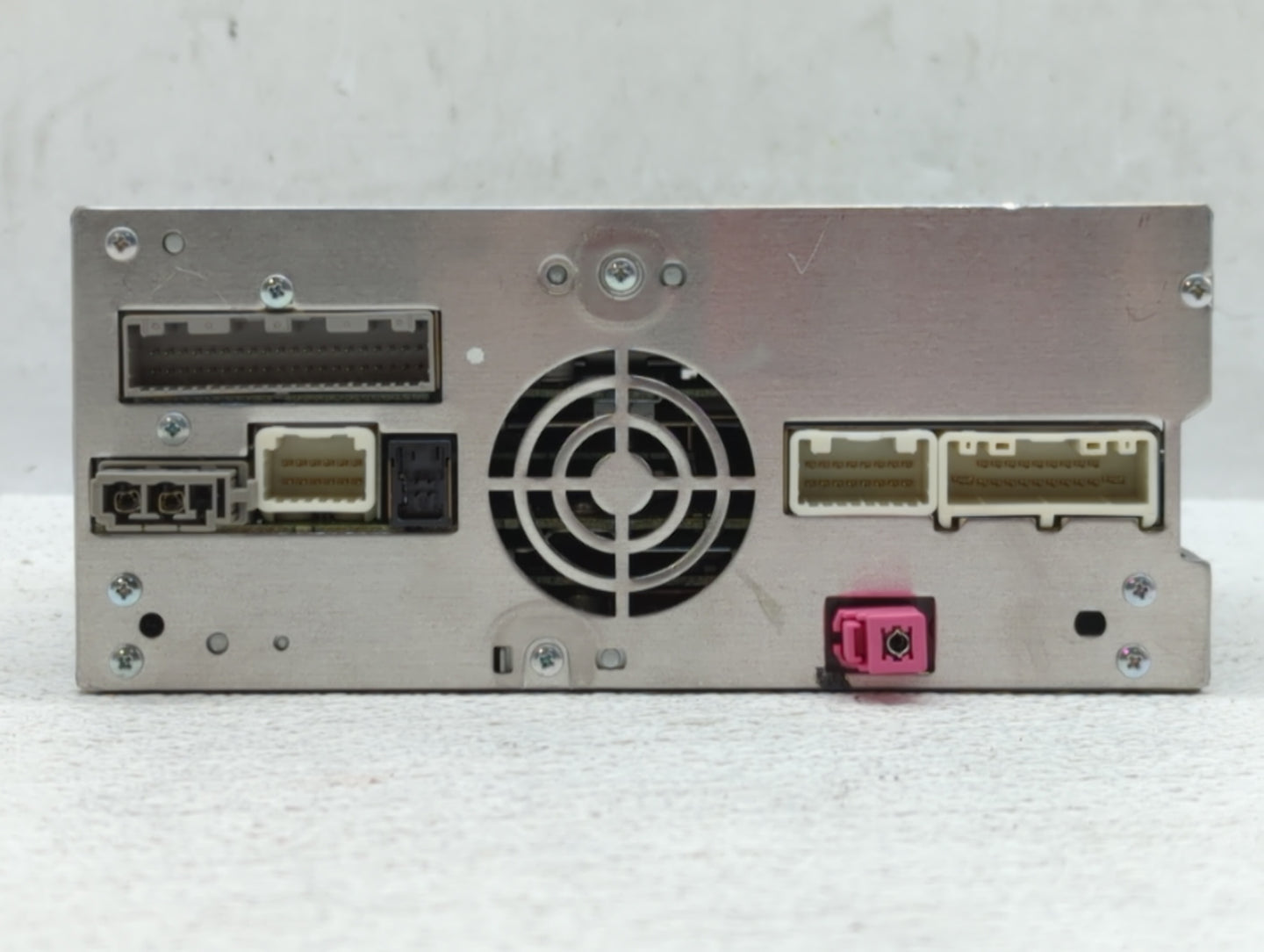 2014-2018 Infiniti Q50 Am Fm Cd Player Radio Receiver - Oemusedautoparts1.com