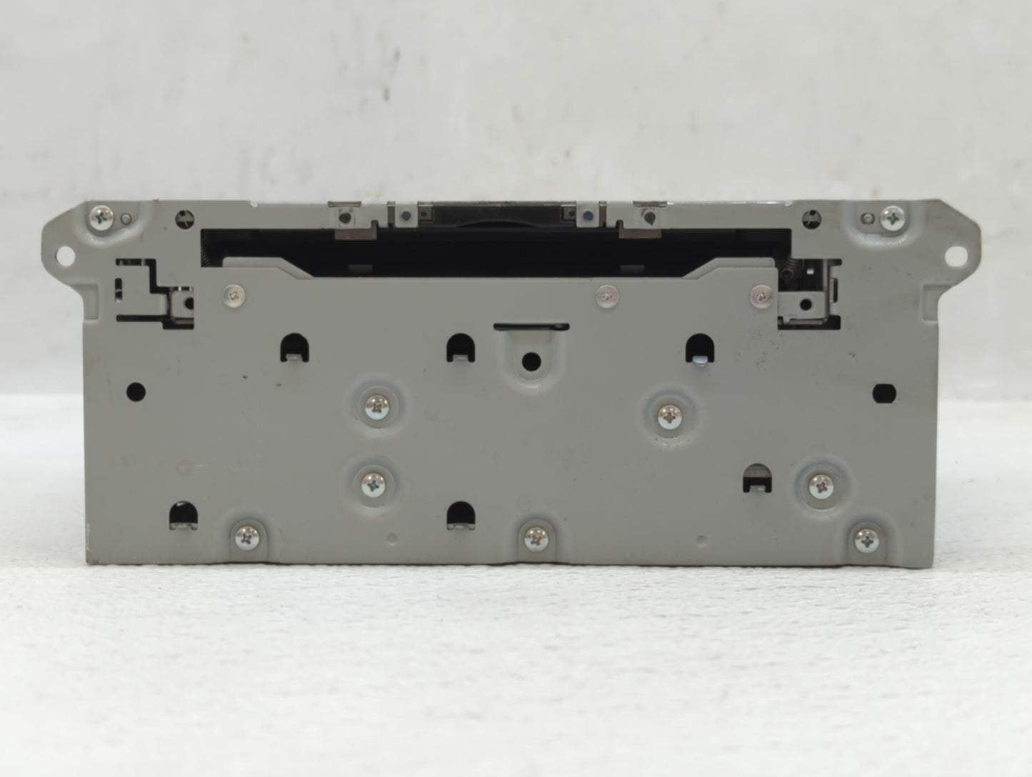 2015 Infiniti Q50 Am Fm Cd Player Radio Receiver - Oemusedautoparts1.com