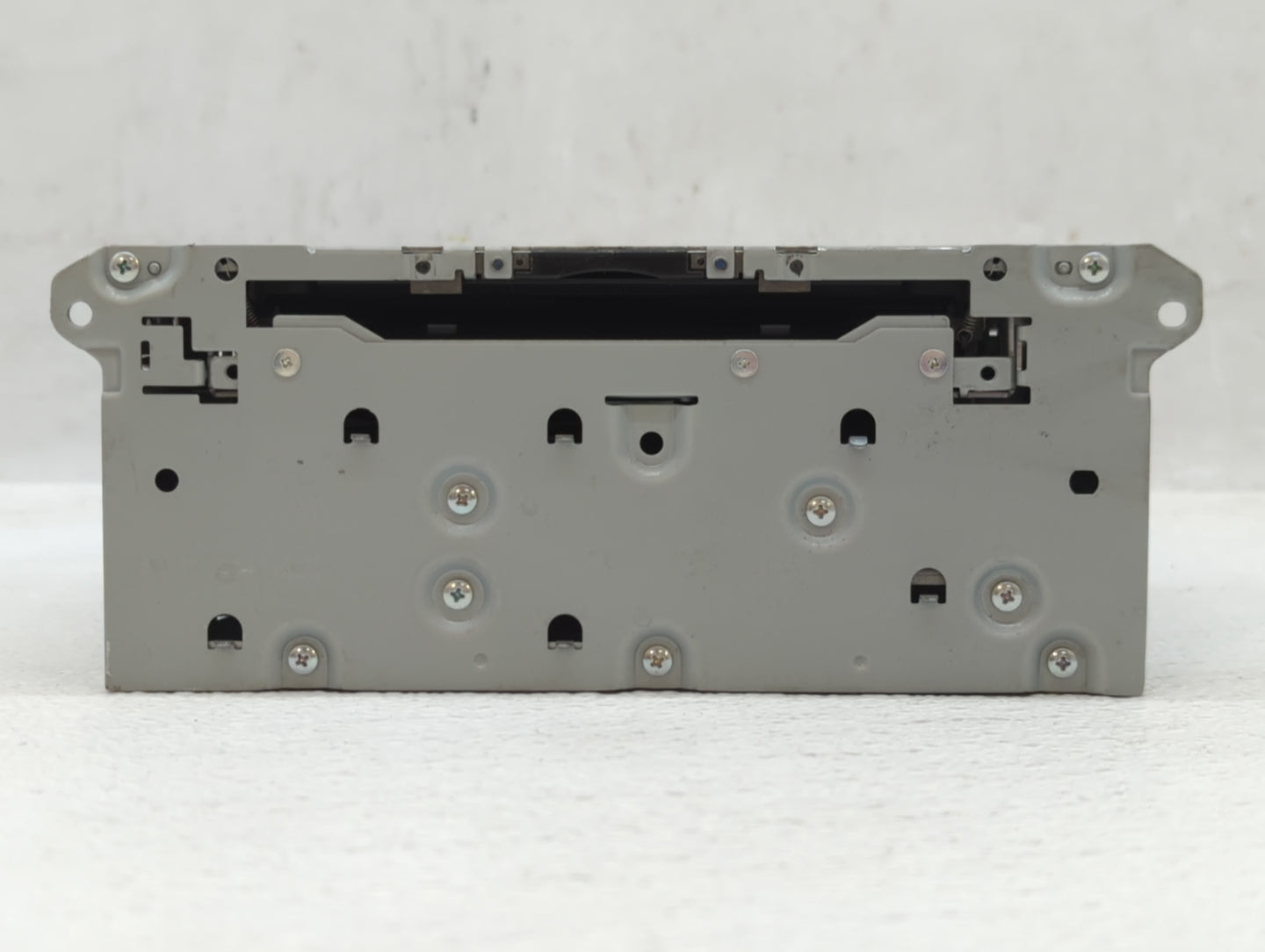 2015 Infiniti Q50 Am Fm Cd Player Radio Receiver - Oemusedautoparts1.com