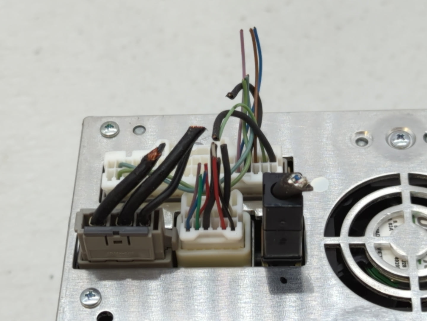 2015 Infiniti Q50 Am Fm Cd Player Radio Receiver - Oemusedautoparts1.com