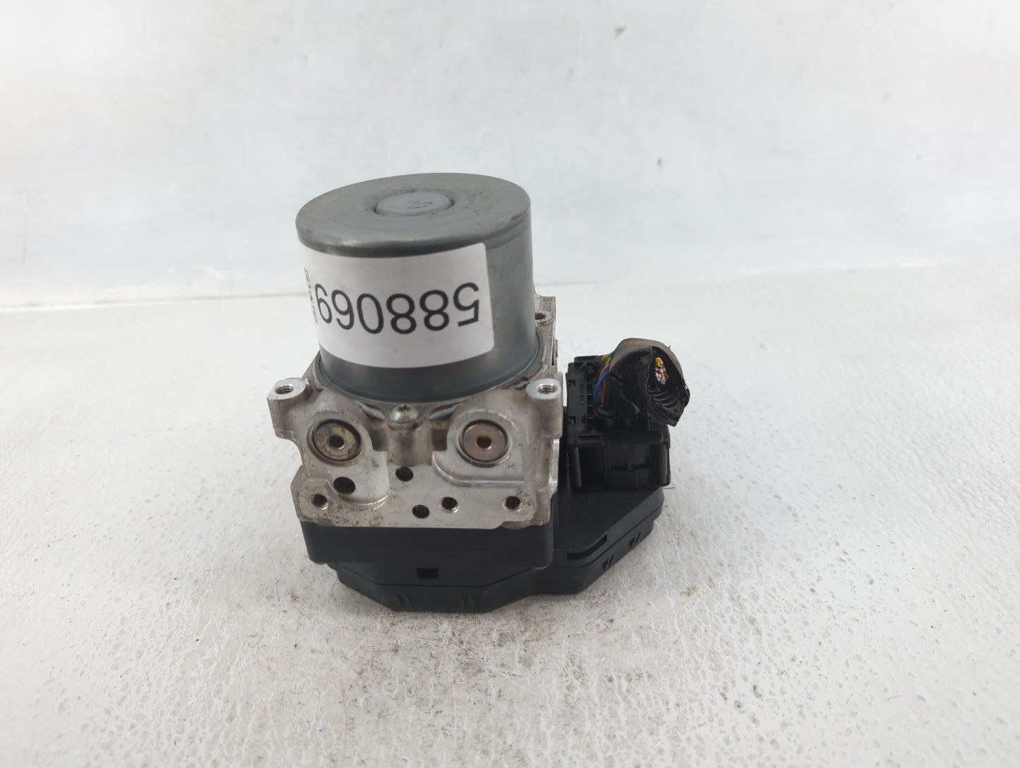 2014-2015 Infiniti Q50 ABS Pump Control Module Replacement P/N:47660 4GB1A Fits Fits 2014 2015 OEM Used Auto Parts - Oemused