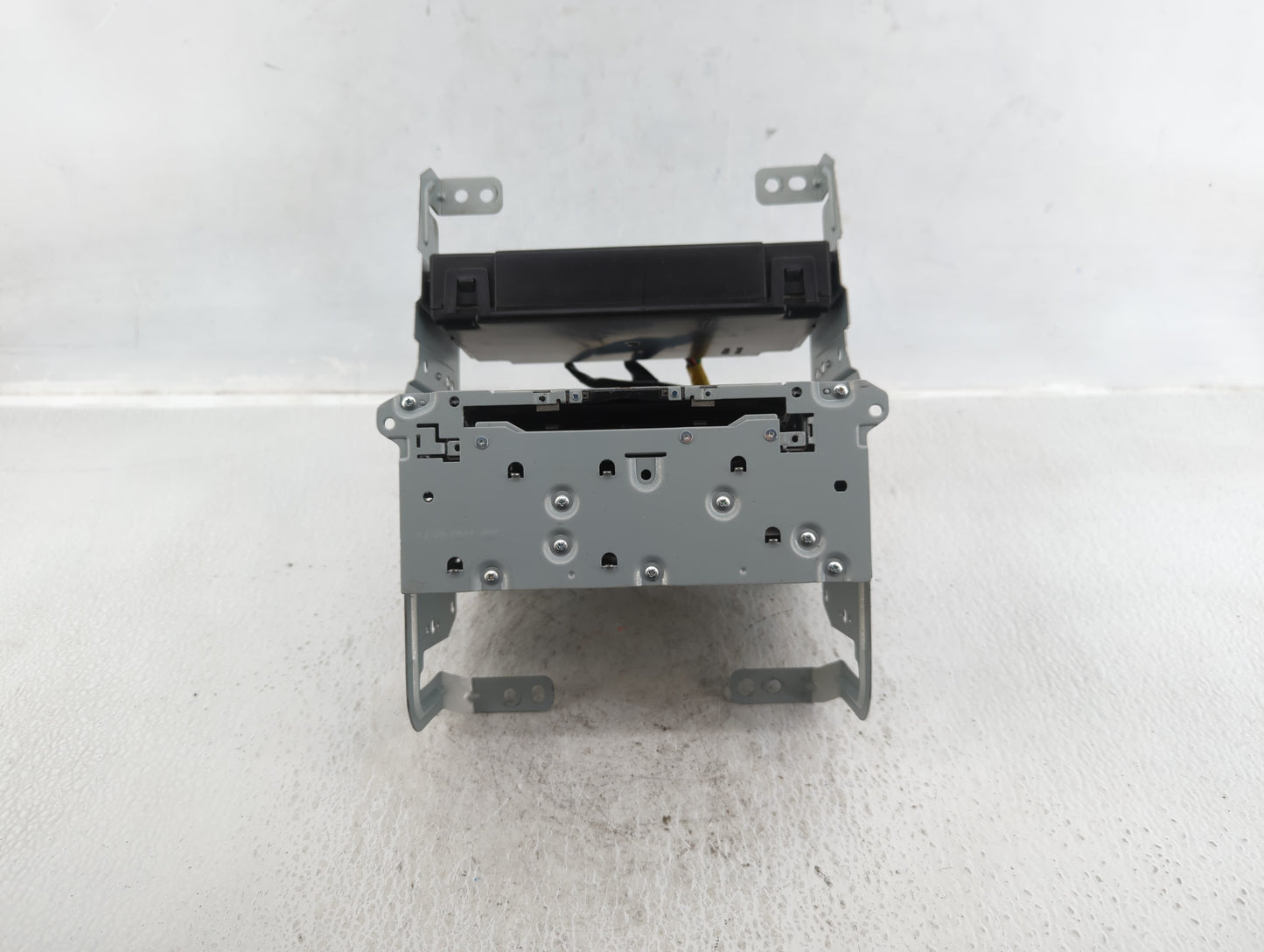 2014-2018 Infiniti Q50 Am Fm Cd Player Radio Receiver - Oemusedautoparts1.com