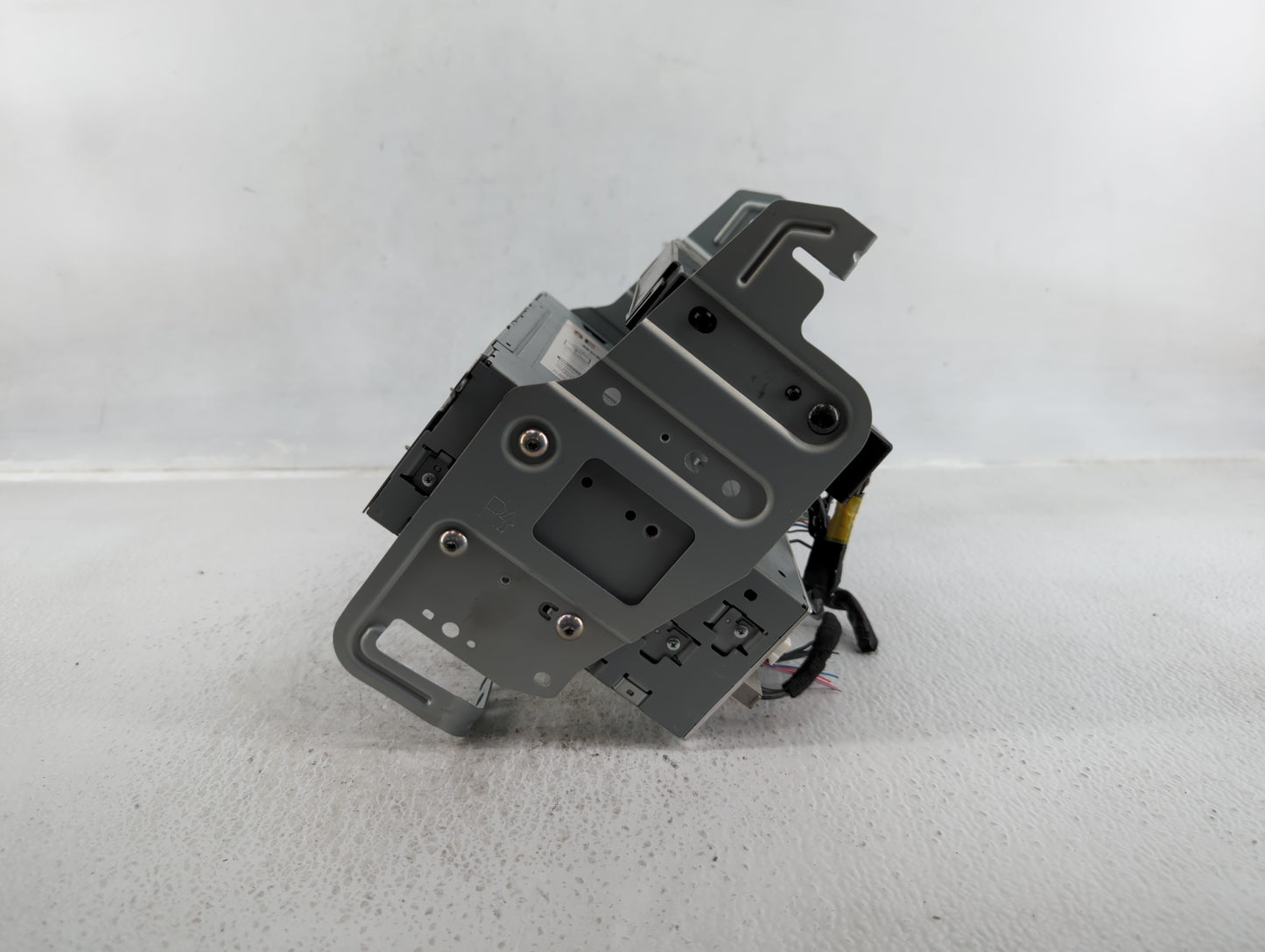 2014-2018 Infiniti Q50 Am Fm Cd Player Radio Receiver - Oemusedautoparts1.com