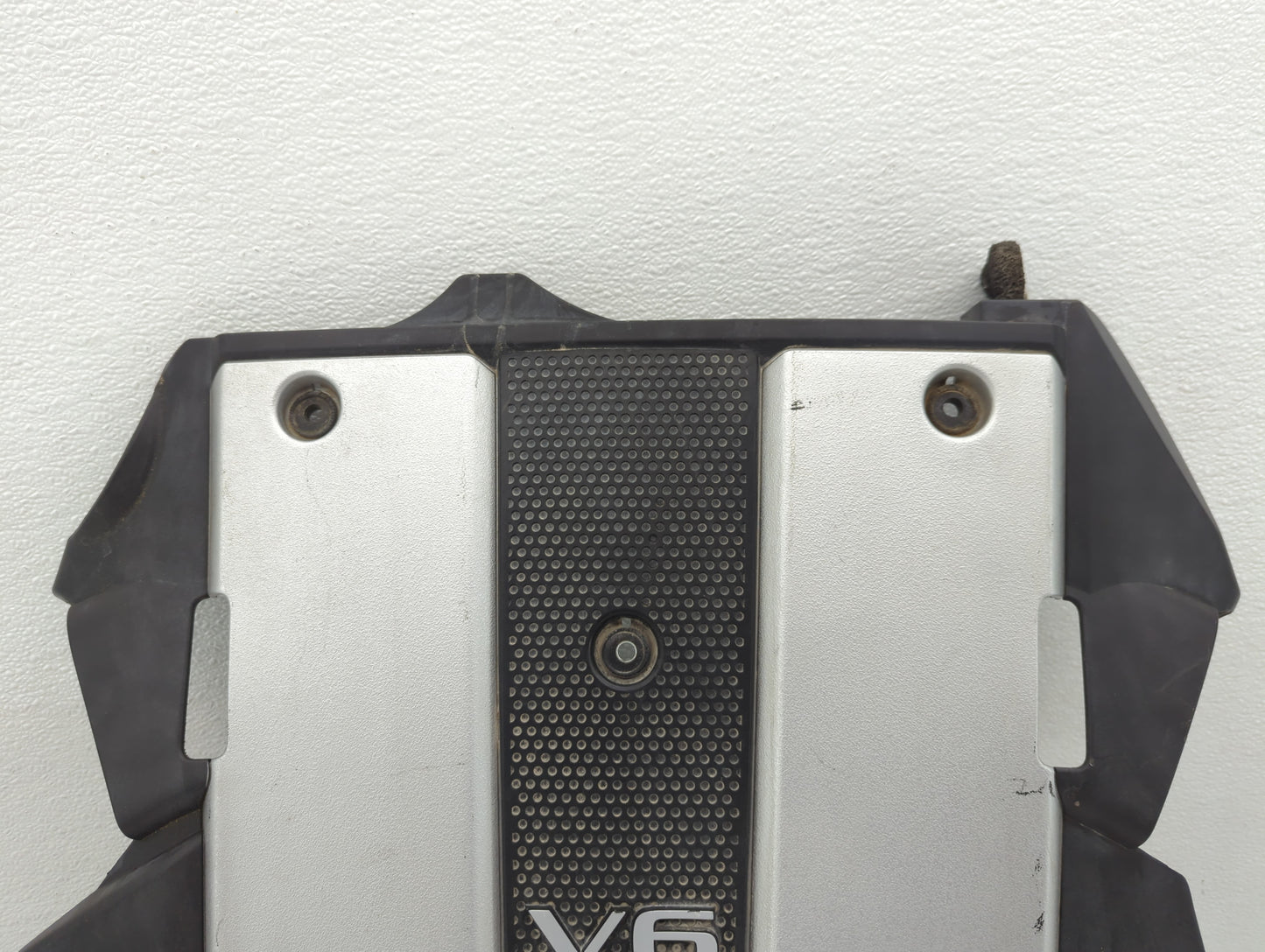 2015 Infiniti Q50 Engine Cover 592825 - Oemusedautoparts1.com