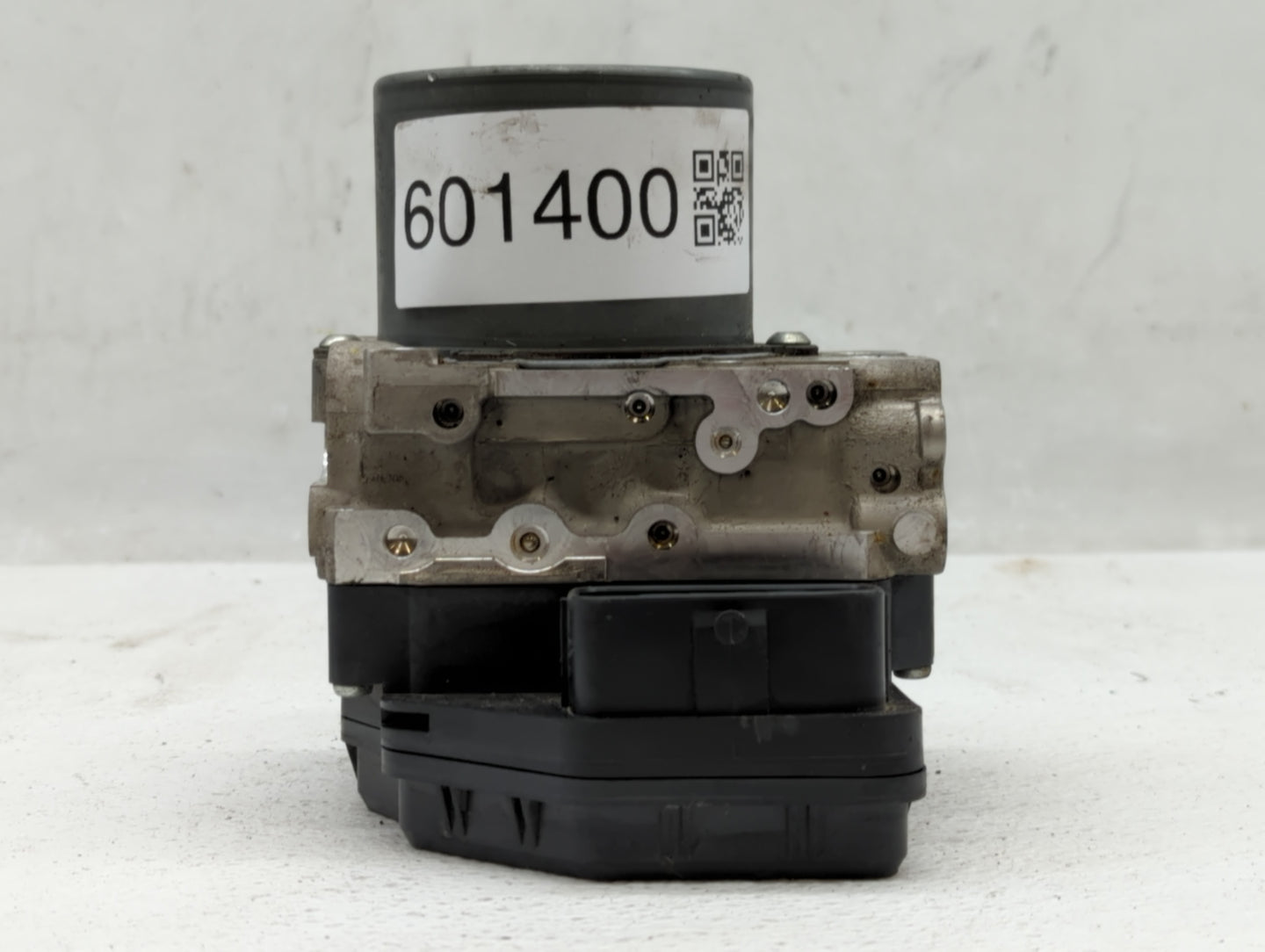 2014-2015 Infiniti Q50 ABS Pump Control Module Replacement P/N:133800-5790 47660 4GB1A Fits Fits 2014 2015 OEM Used Auto Par