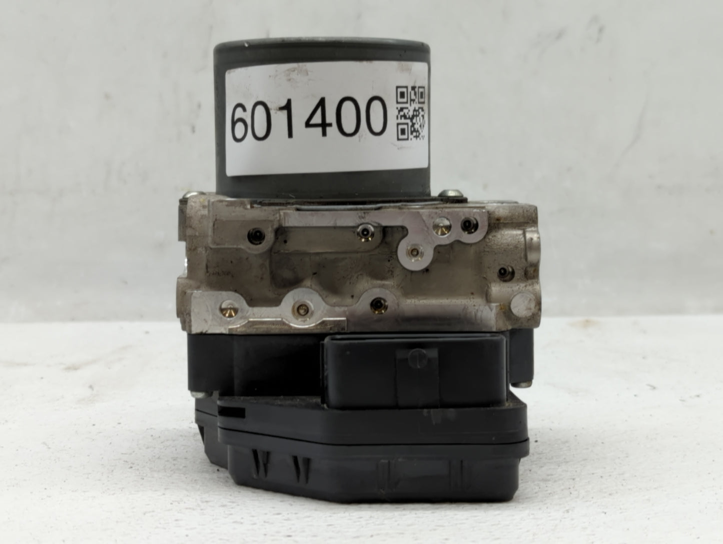 2014-2015 Infiniti Q50 ABS Pump Control Module Replacement P/N:133800-5790 47660 4GB1A Fits Fits 2014 2015 OEM Used Auto Par