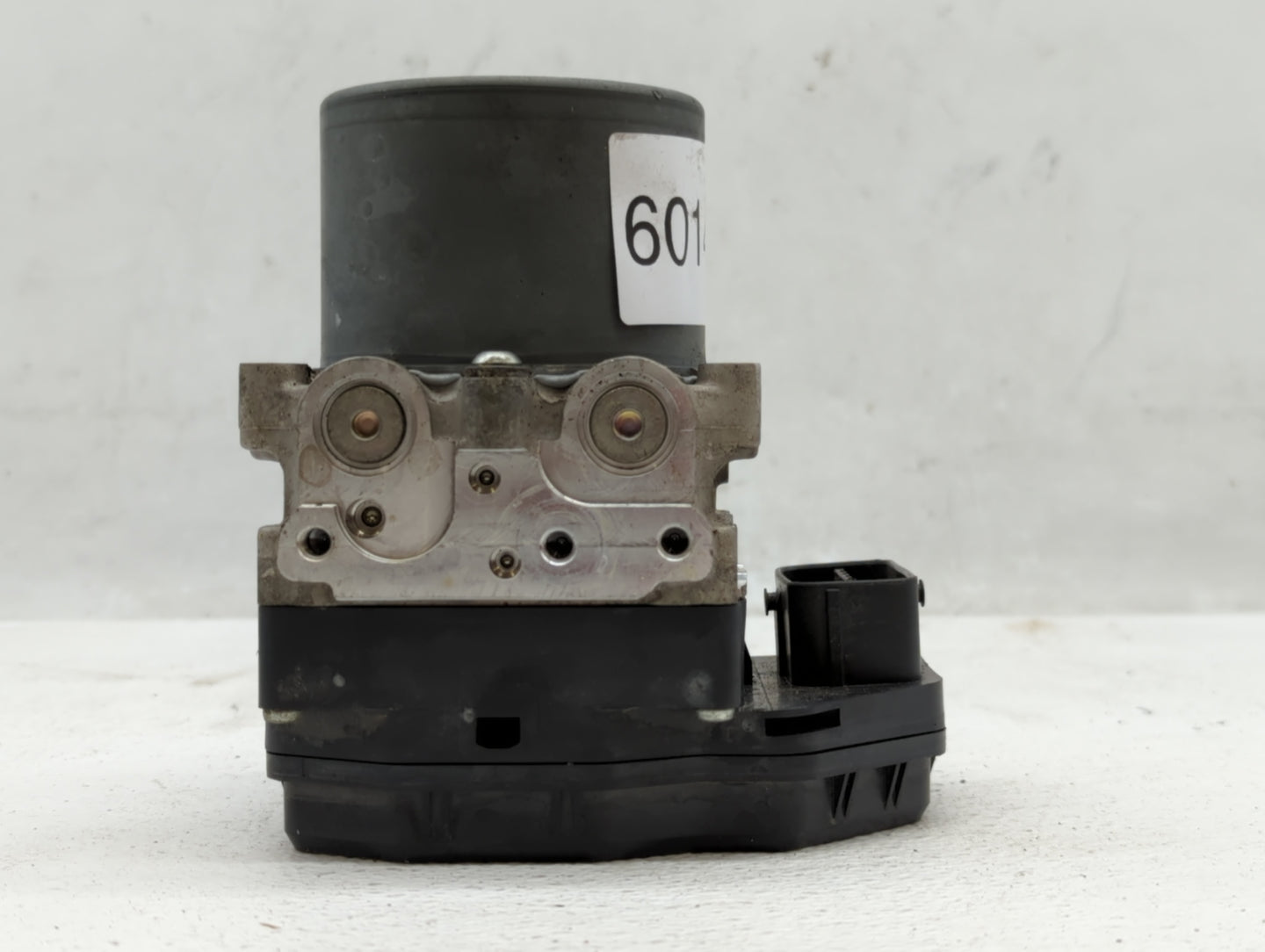 2014-2015 Infiniti Q50 ABS Pump Control Module Replacement P/N:133800-5790 47660 4GB1A Fits Fits 2014 2015 OEM Used Auto Par