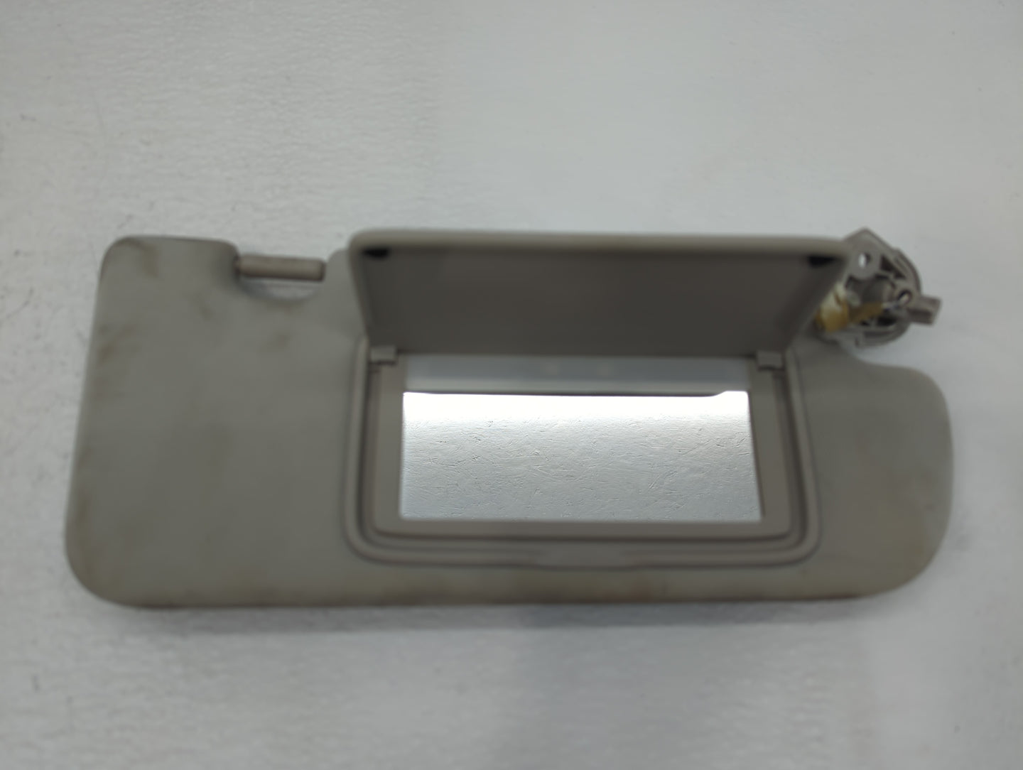 2014-2020 Infiniti Q50 Sun Visor Shade Replacement Passenger Right Mirror Fits Fits 2014 2015 2016 2017 2018 2019 2020 OEM U