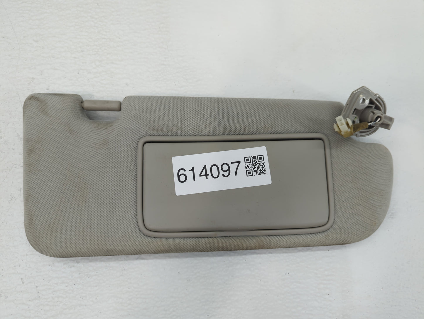 2014-2020 Infiniti Q50 Sun Visor Shade Replacement Passenger Right Mirror Fits Fits 2014 2015 2016 2017 2018 2019 2020 OEM U