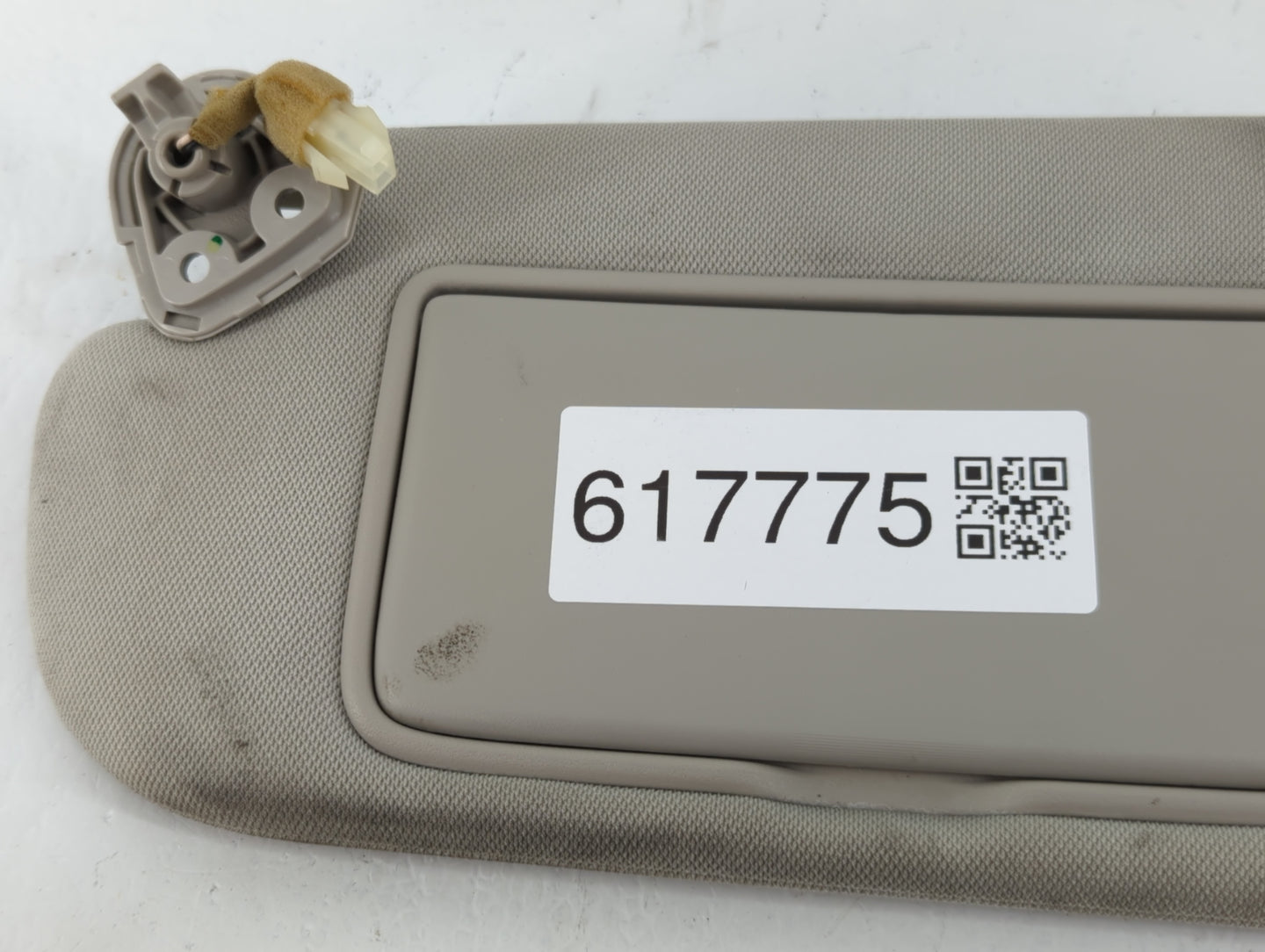 2014-2020 Infiniti Q50 Sun Visor Shade Replacement Driver Left Mirror Fits Fits 2014 2015 2016 2017 2018 2019 2020 OEM Used 