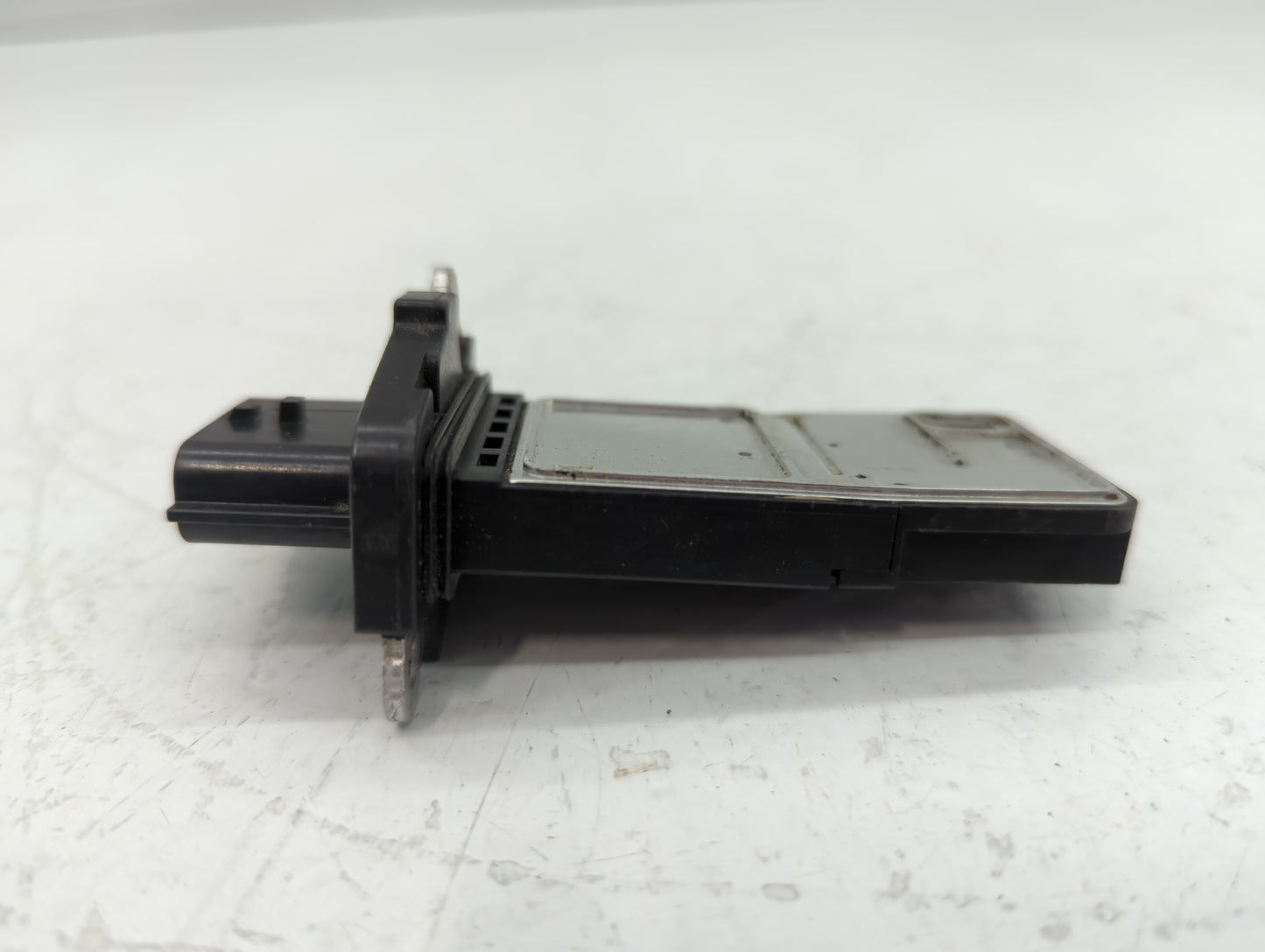 2014-2015 Infiniti Q50 Mass Air Flow Meter Maf - Oemusedautoparts1.com