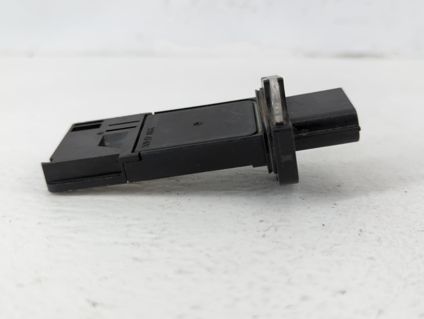 2014-2015 Infiniti Q50 Mass Air Flow Meter Maf - Oemusedautoparts1.com