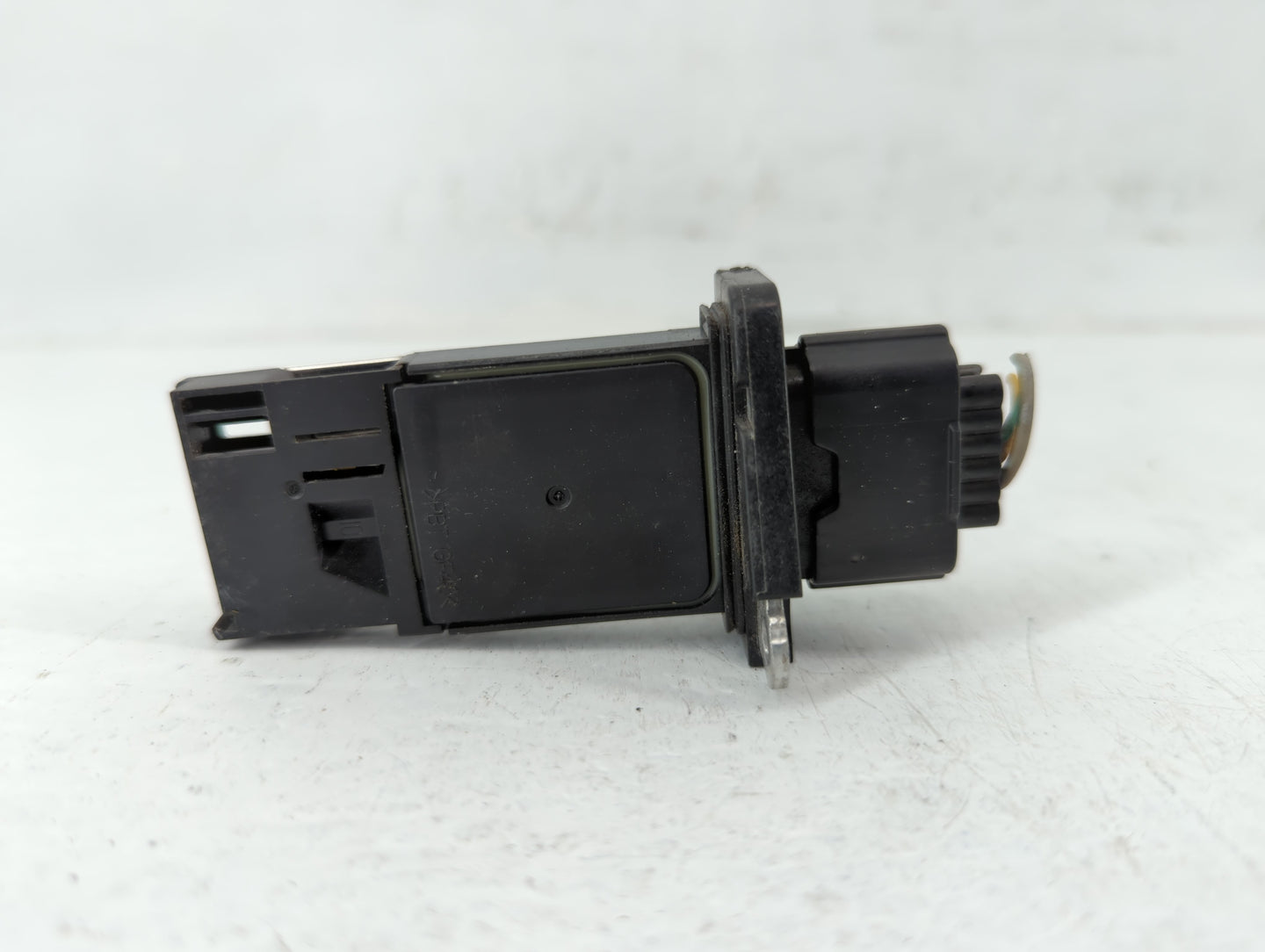 2014-2015 Infiniti Q50 Mass Air Flow Meter Maf - Oemusedautoparts1.com