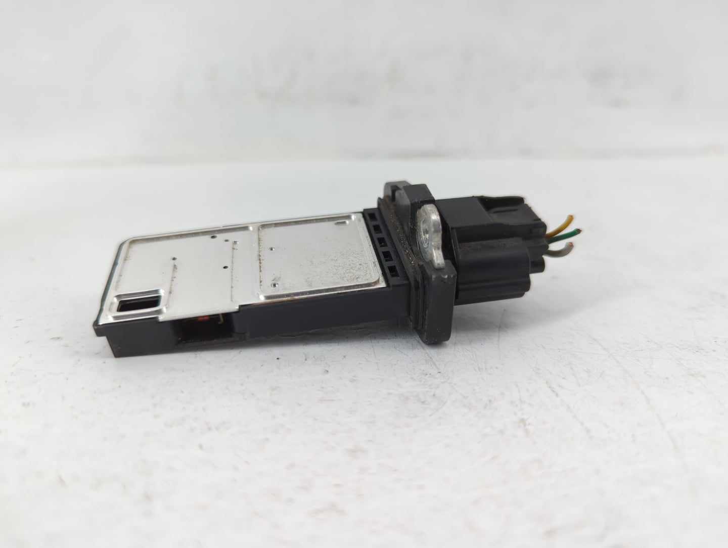 2014-2015 Infiniti Q50 Mass Air Flow Meter Maf - Oemusedautoparts1.com