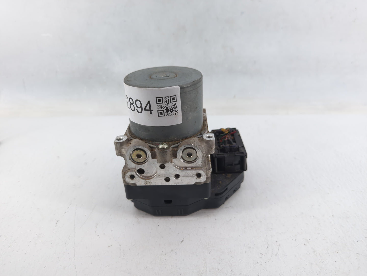 2014-2015 Infiniti Q50 ABS Pump Control Module Replacement P/N:47660 4GB1A Fits Fits 2014 2015 OEM Used Auto Parts - Oemused