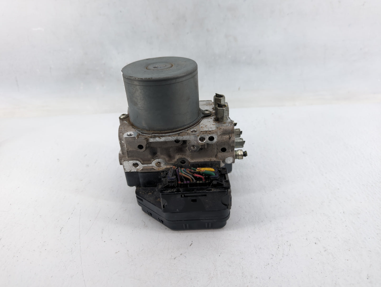 2014-2015 Infiniti Q50 ABS Pump Control Module Replacement P/N:47660 4GB1A Fits Fits 2014 2015 OEM Used Auto Parts - Oemused