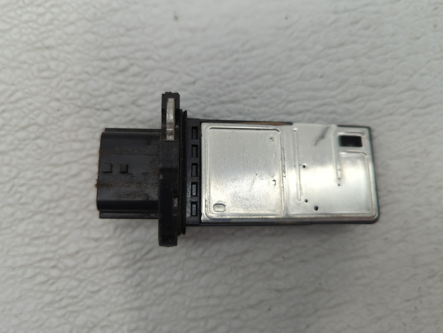 2014-2015 Infiniti Q50 Mass Air Flow Meter Maf - Oemusedautoparts1.com