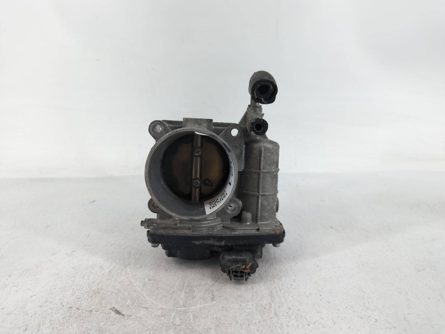 2014-2018 Infiniti Q50 Throttle Body P/N:2X10 526-02 Fits OEM Used Auto Parts - Oemusedautoparts1.com