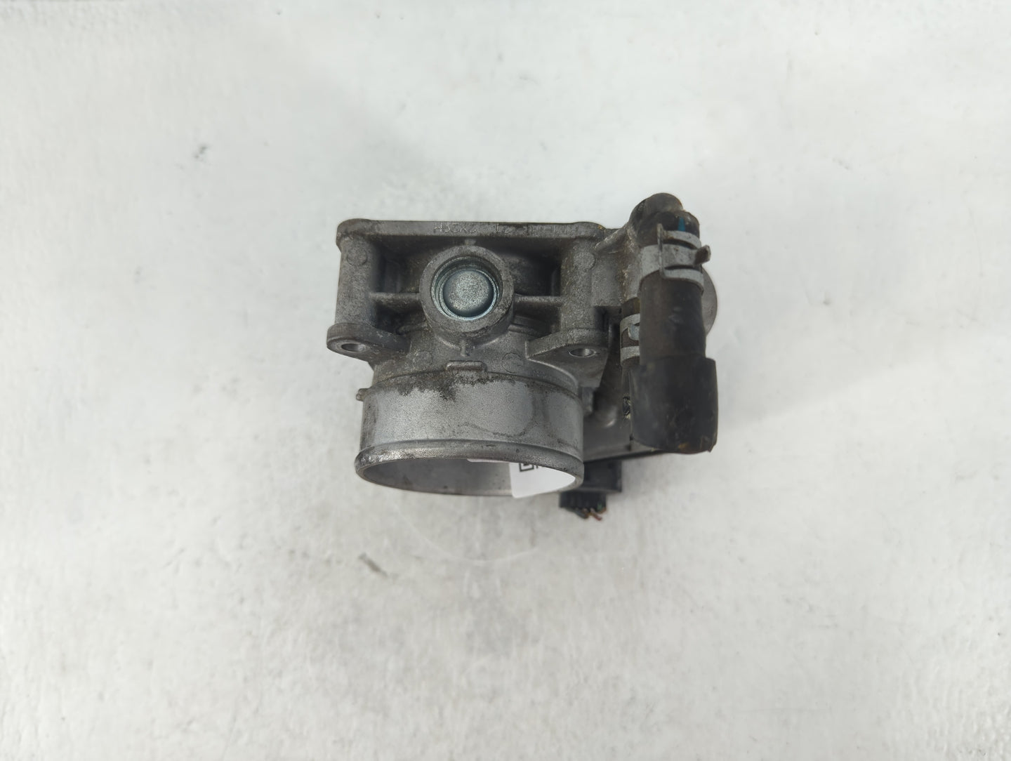 2014-2018 Infiniti Q50 Throttle Body P/N:2X10 526-02 Fits OEM Used Auto Parts - Oemusedautoparts1.com