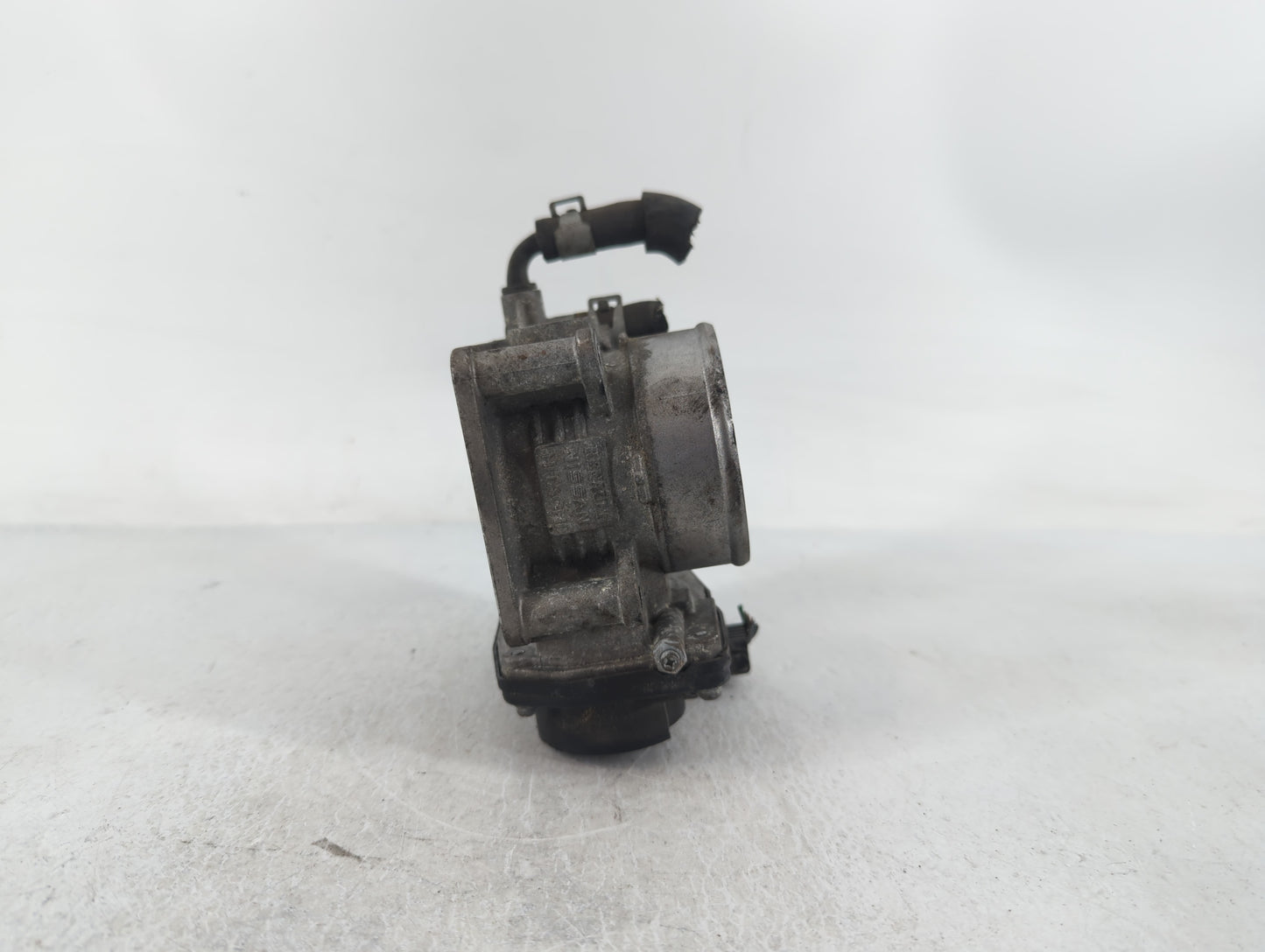 2014-2018 Infiniti Q50 Throttle Body P/N:2X10 526-02 Fits OEM Used Auto Parts - Oemusedautoparts1.com
