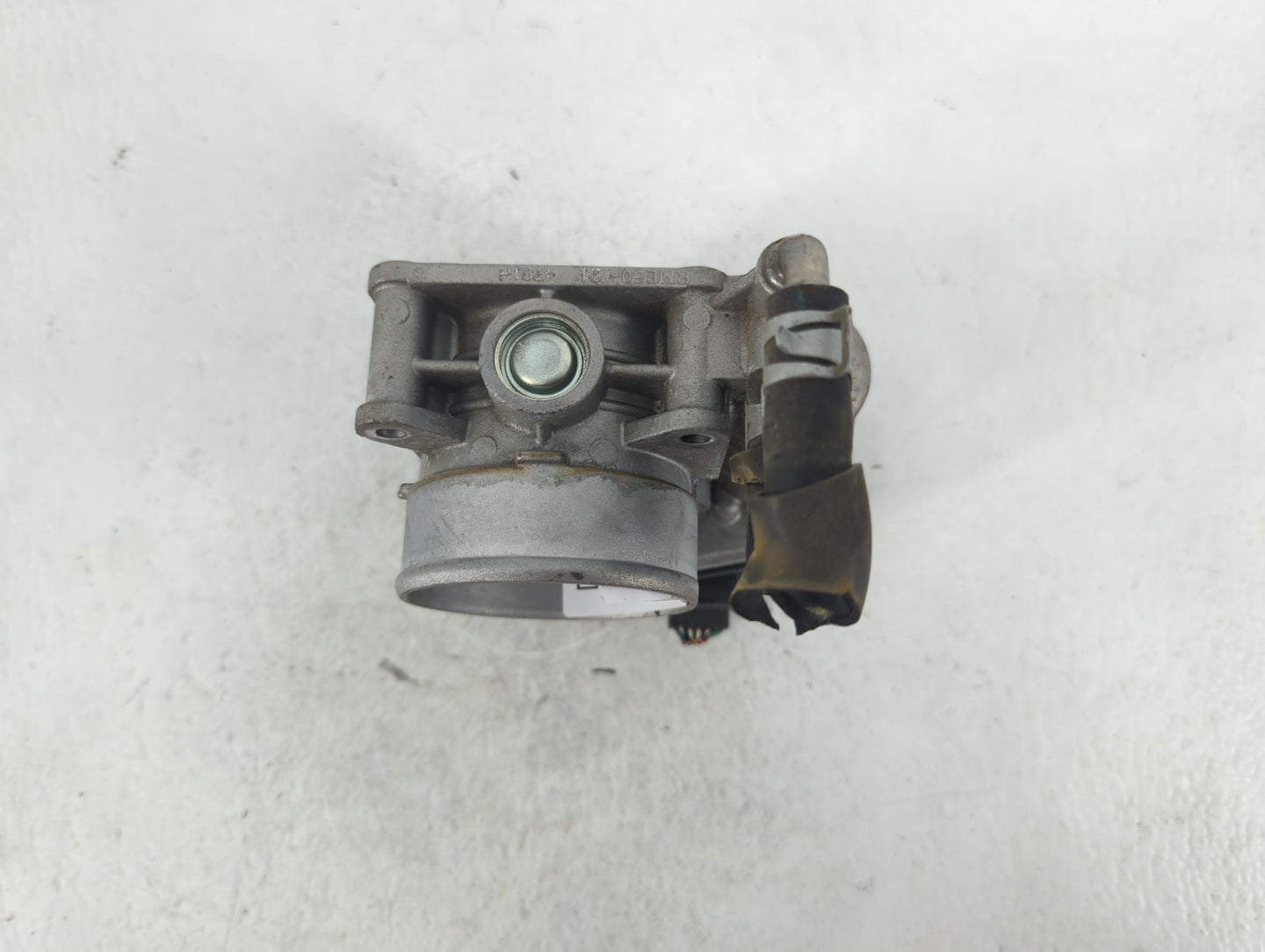2014-2018 Infiniti Q50 Throttle Body P/N:4414 526-02 Fits OEM Used Auto Parts - Oemusedautoparts1.com