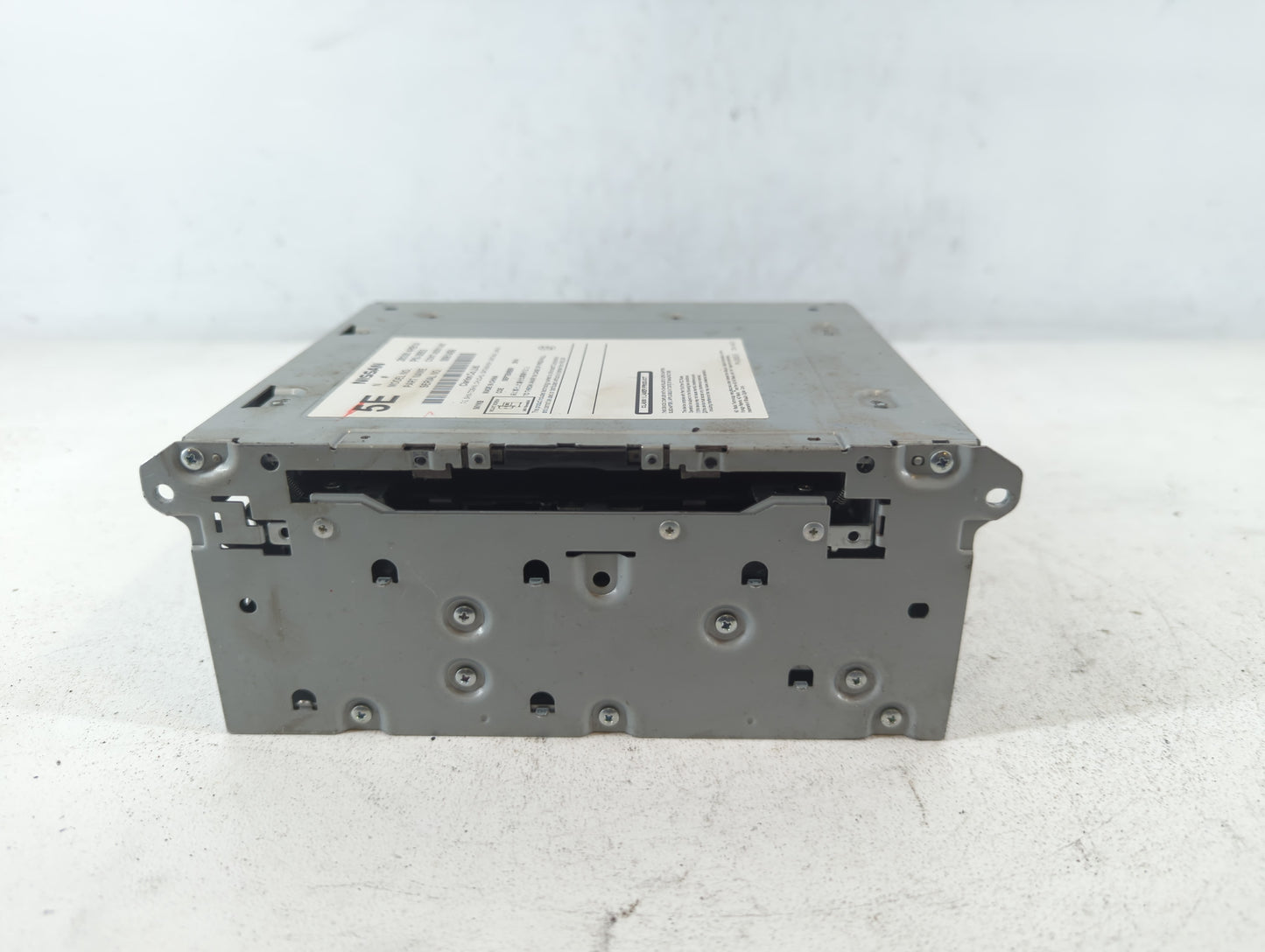 2014-2018 Infiniti Q50 Am Fm Cd Player Radio Receiver - Oemusedautoparts1.com