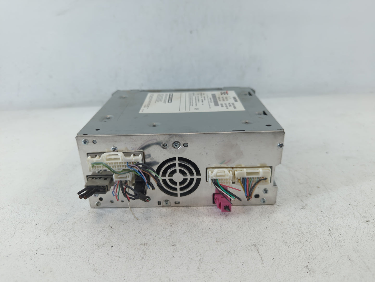 2014-2018 Infiniti Q50 Am Fm Cd Player Radio Receiver - Oemusedautoparts1.com