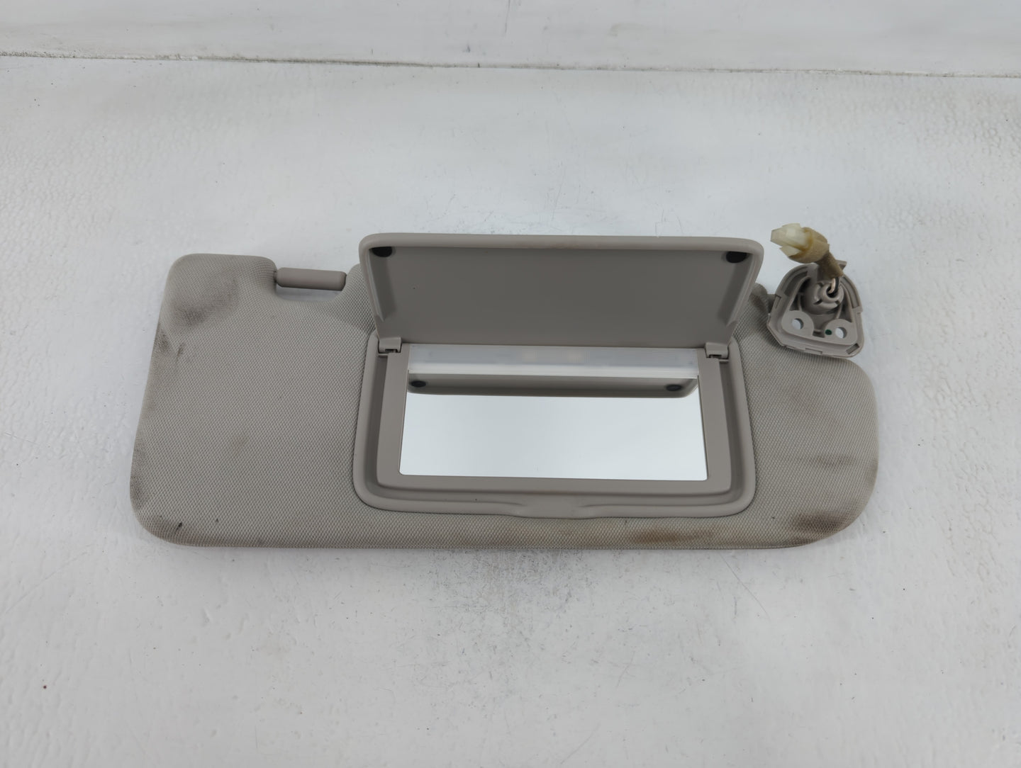 2014-2020 Infiniti Q50 Sun Visor Shade Replacement Passenger Right Mirror Fits Fits 2014 2015 2016 2017 2018 2019 2020 OEM U