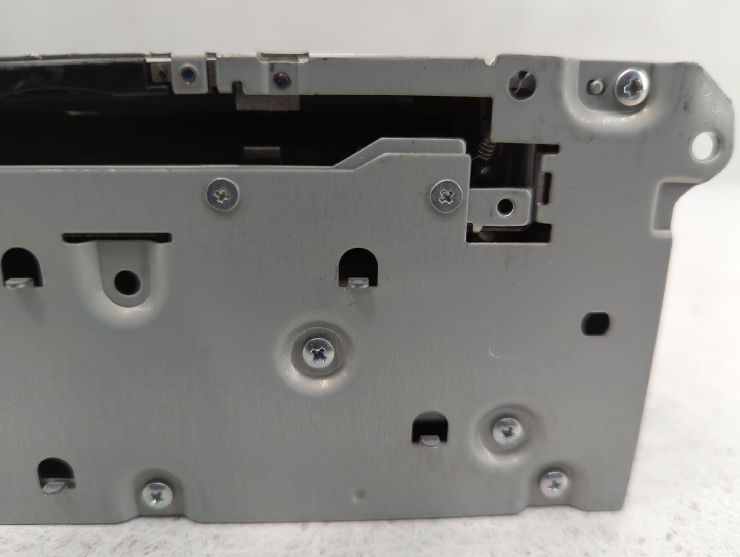 2015-2019 Infiniti Q50 Am Fm Cd Player Radio Receiver - Oemusedautoparts1.com