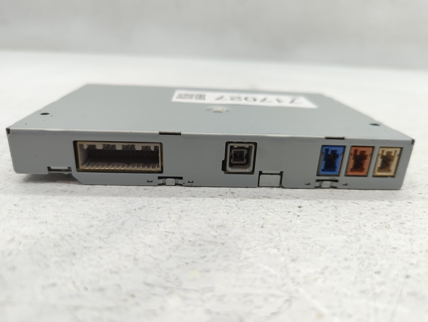 2015 Infiniti Q50 Bluetooth Phone Communication Control Module Ccm Oem - Oemusedautoparts1.com