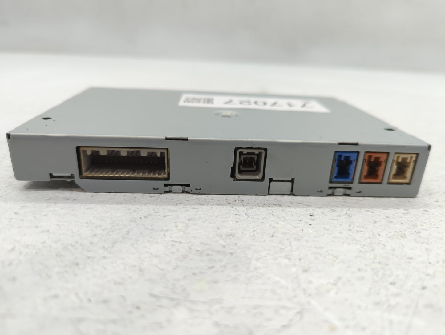 2015 Infiniti Q50 Bluetooth Phone Communication Control Module Ccm Oem - Oemusedautoparts1.com