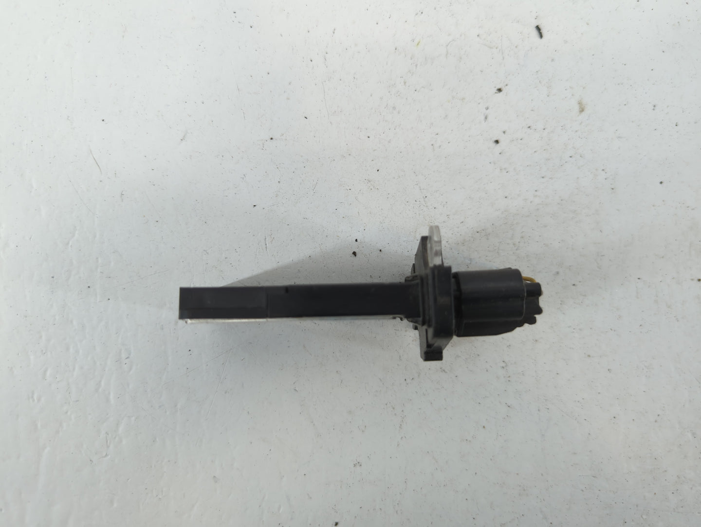 2014-2015 Infiniti Q50 Mass Air Flow Meter Maf - Oemusedautoparts1.com