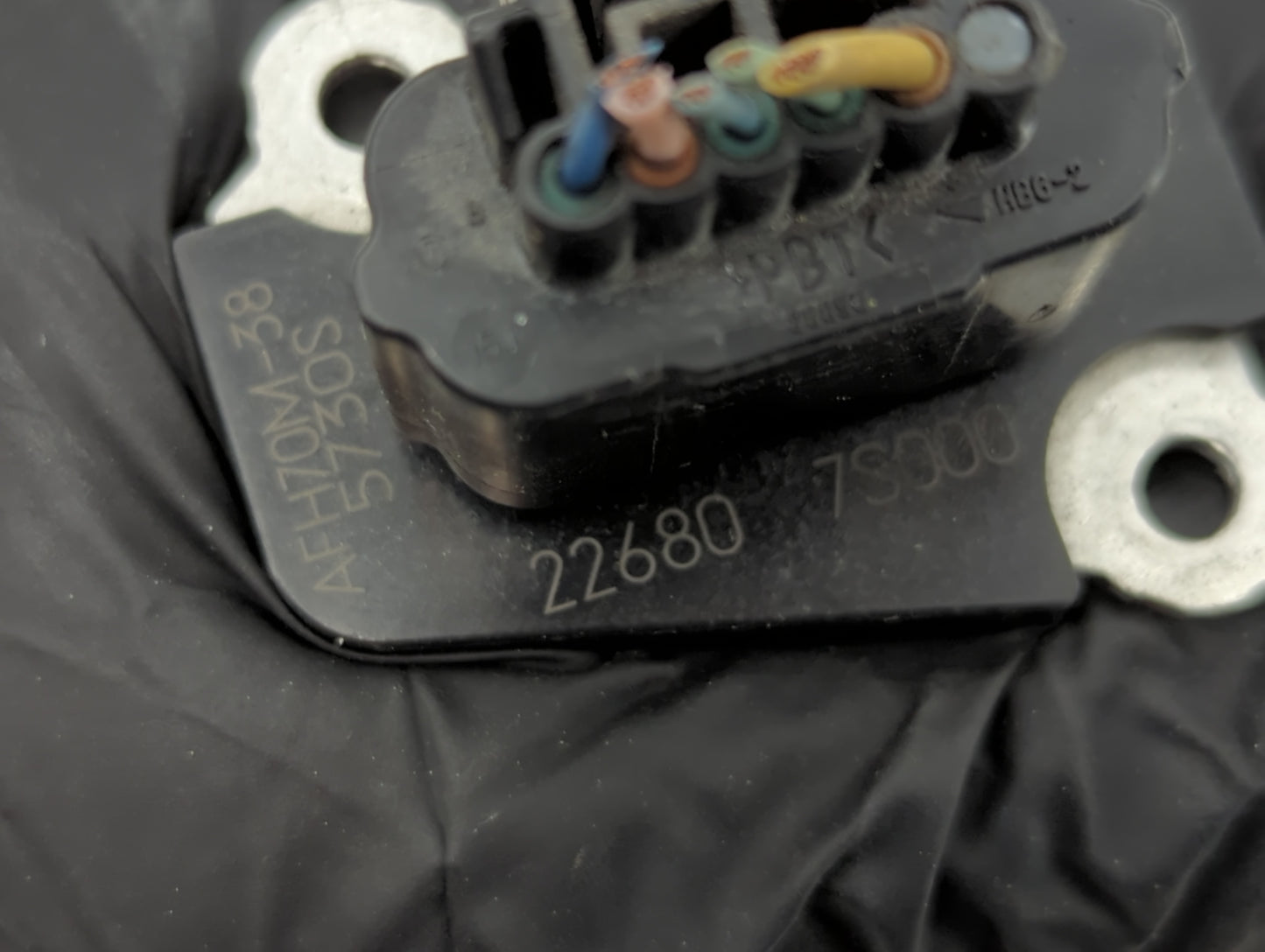 2014-2015 Infiniti Q50 Mass Air Flow Meter Maf - Oemusedautoparts1.com
