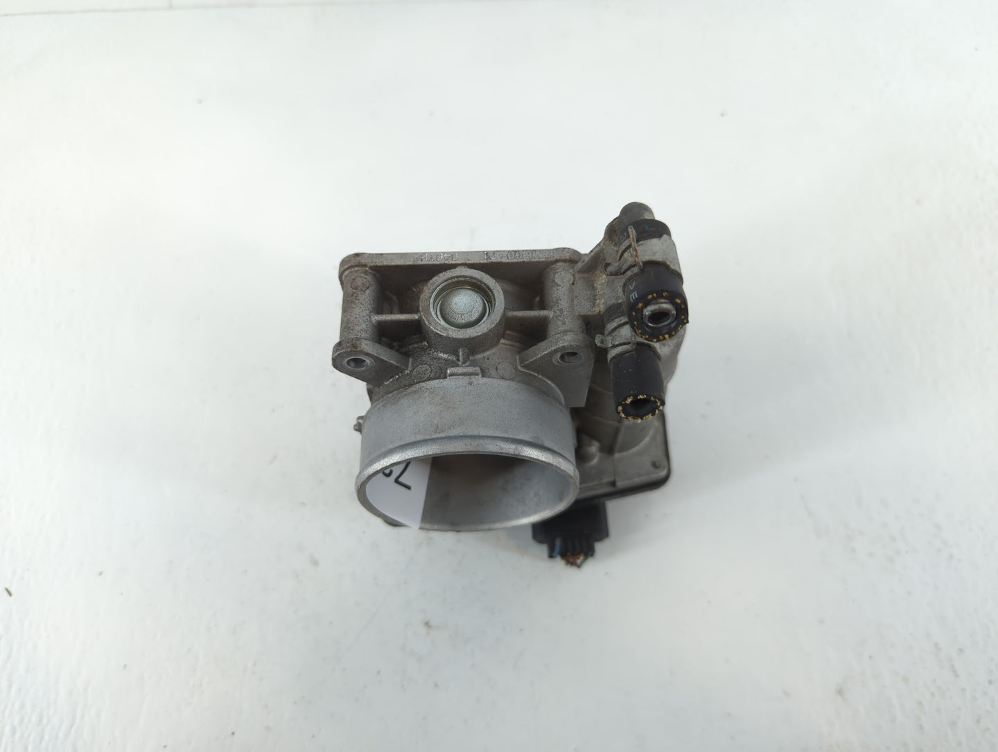 2014-2018 Infiniti Q50 Throttle Body P/N:0407H RME60-21 Fits OEM Used Auto Parts - Oemusedautoparts1.com